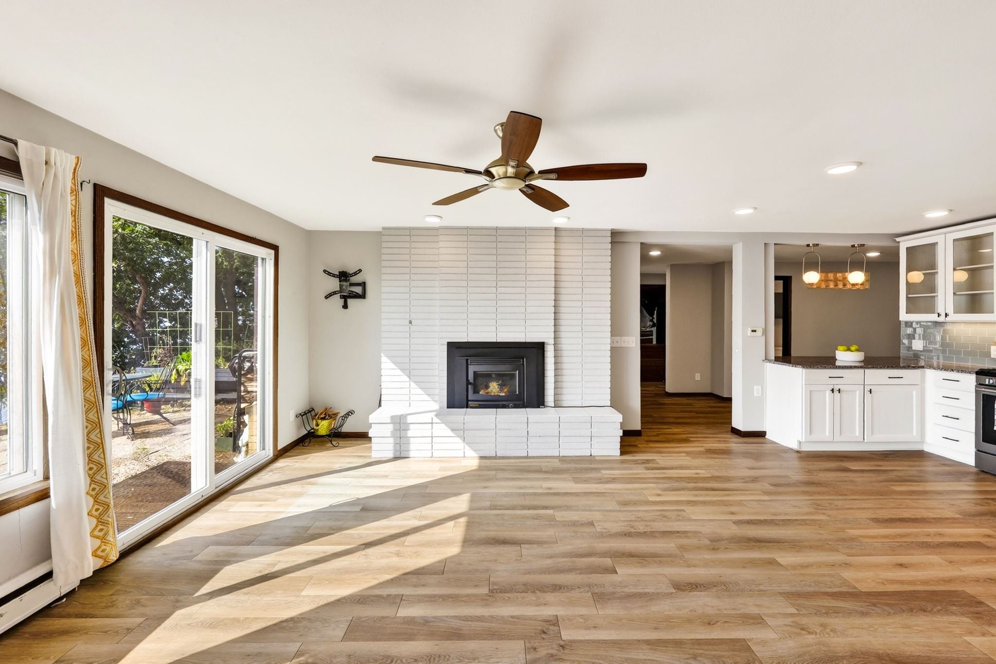 Before virtual staging