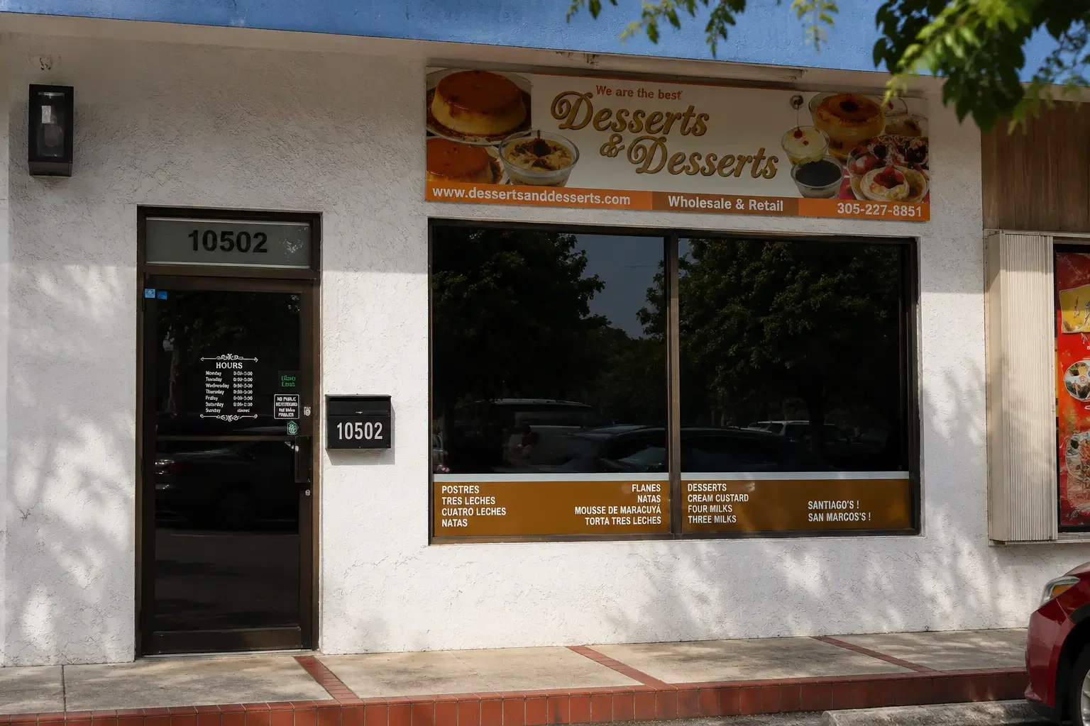 Desserts & Desserts storefront in Miami