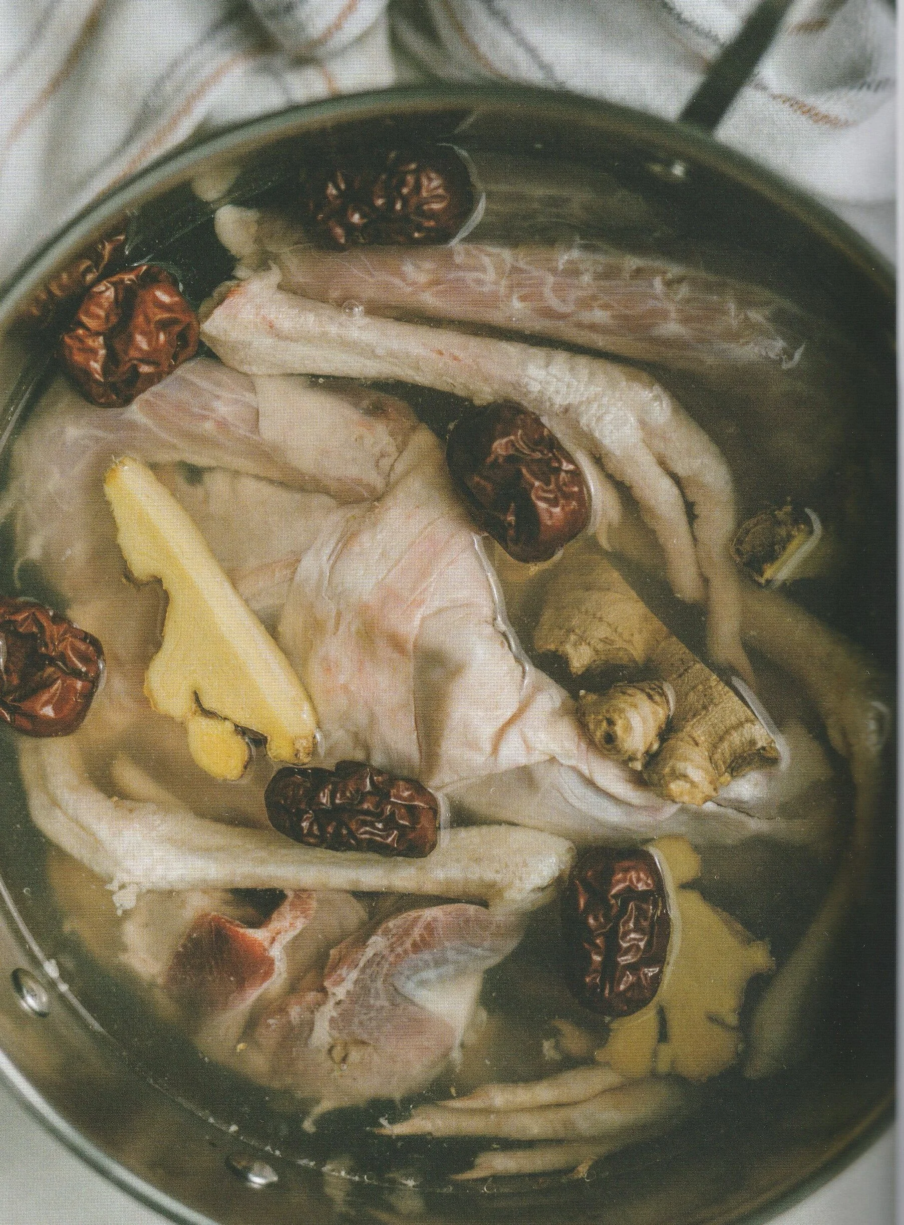 Hühnersuppe