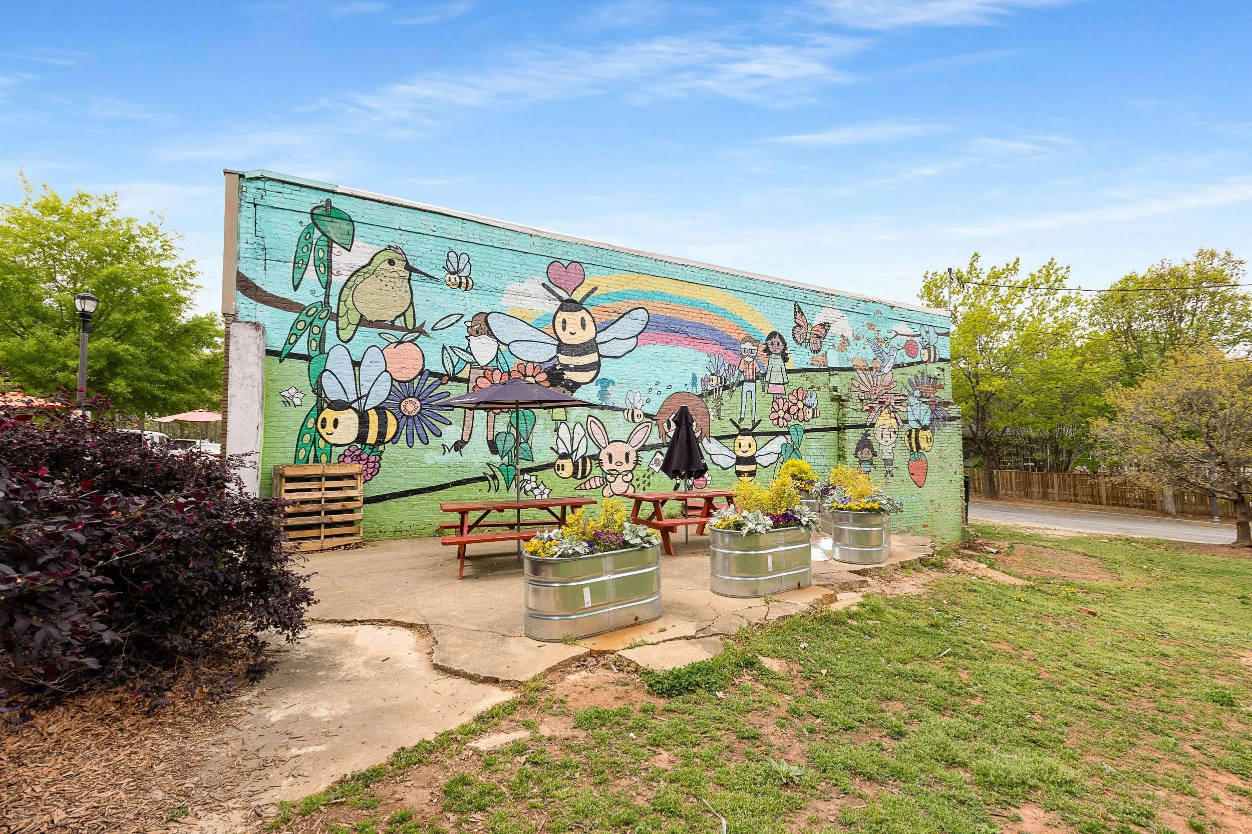 Community mural and picnic tables in Oakhurst, Decatur