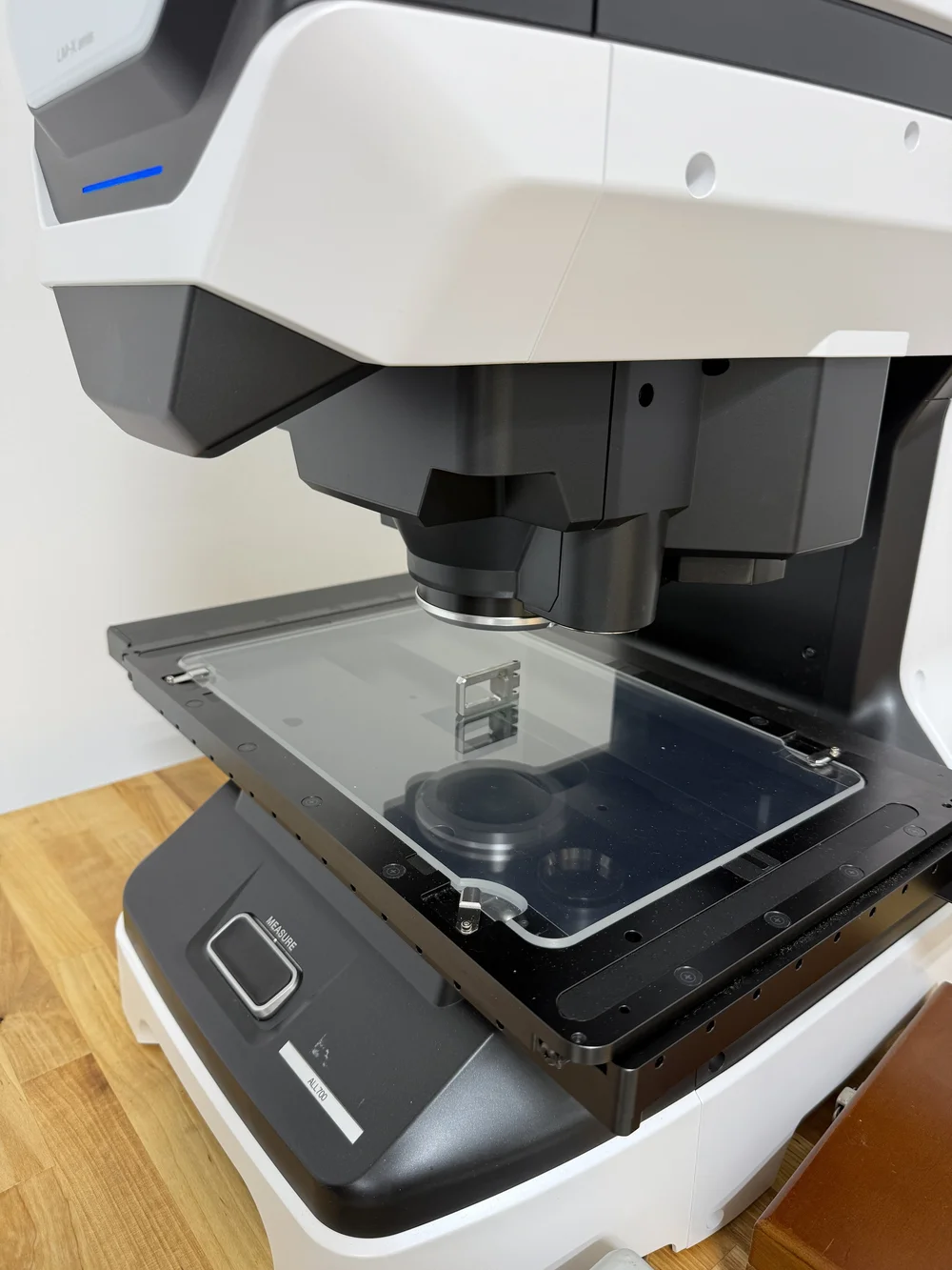 Small part on the glass stage of an optical vision measuring system in the UTP quality lab