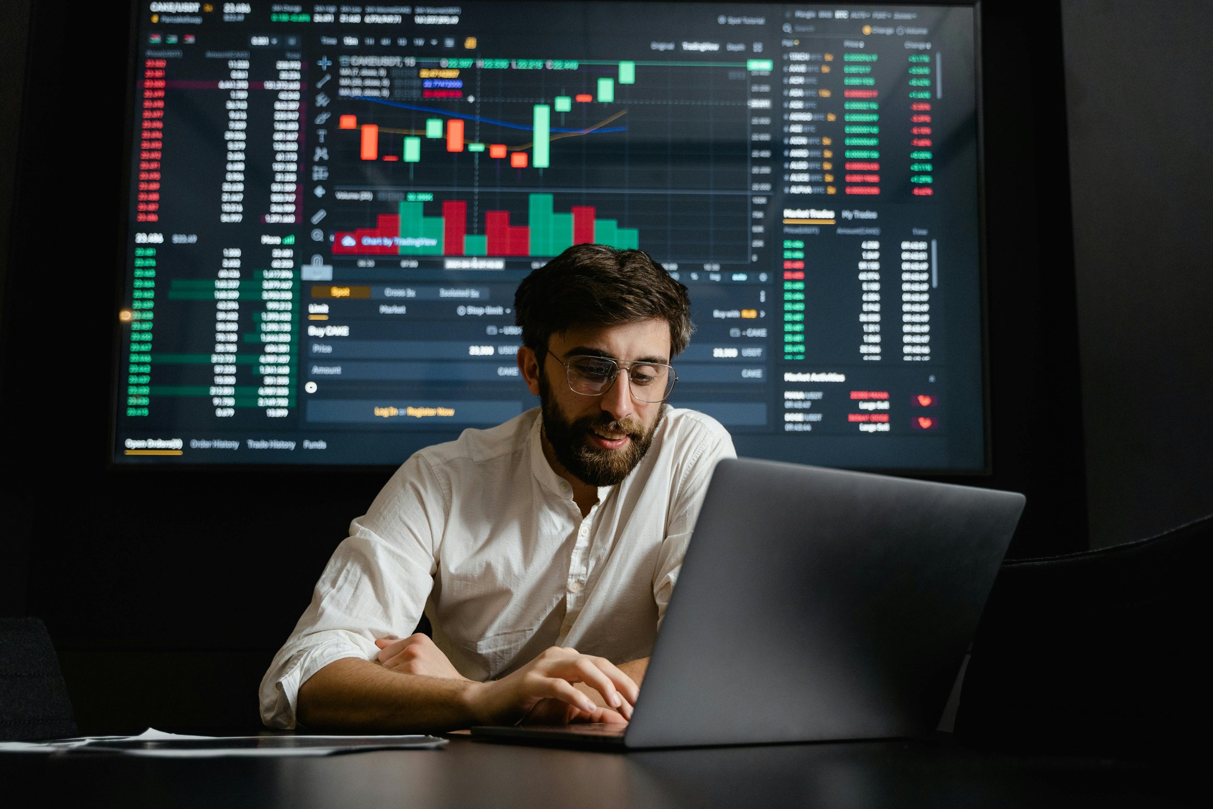 Vista Worx Marketing - Empowering Financial Services