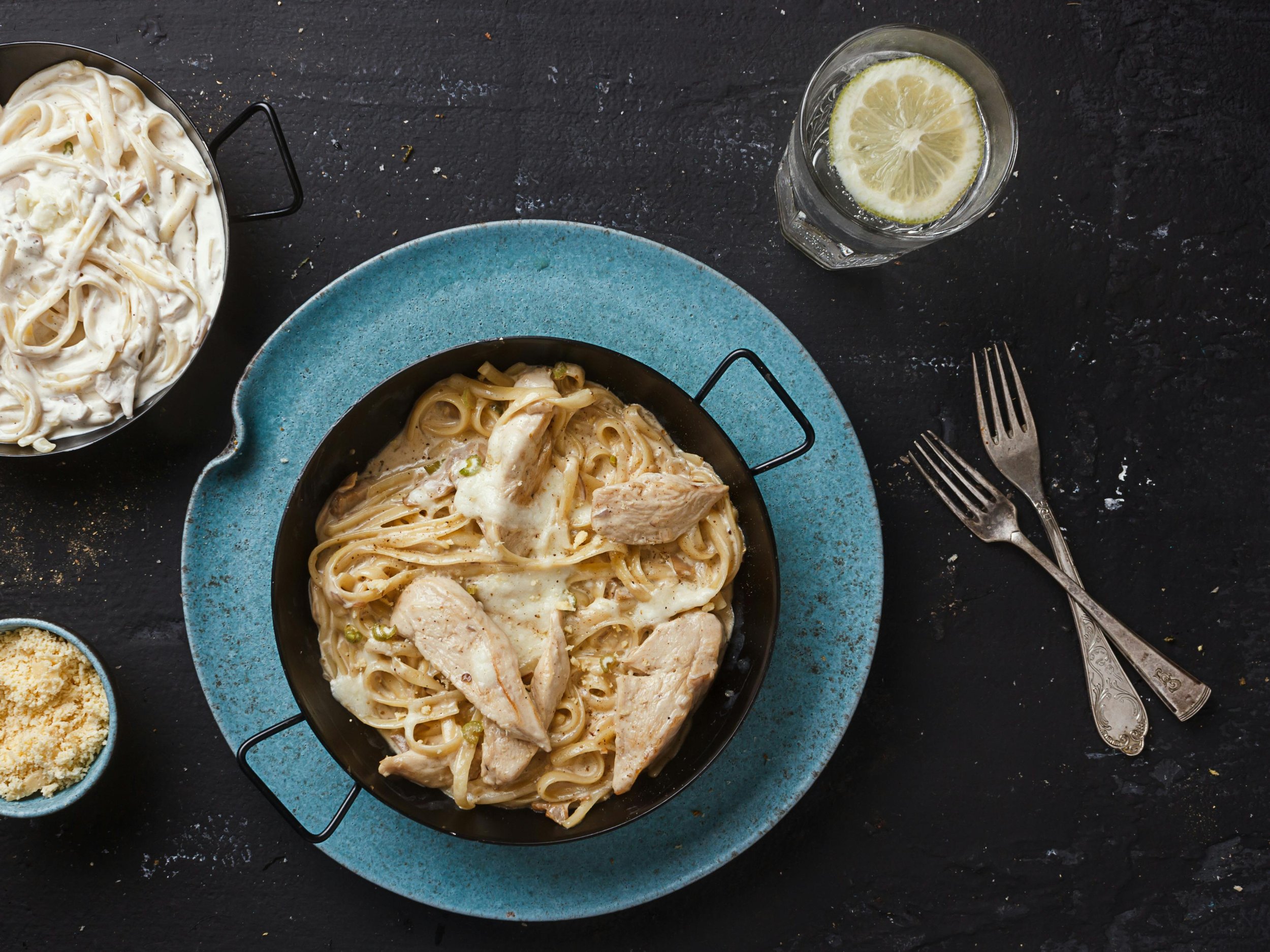 Chicken Alfredo Image