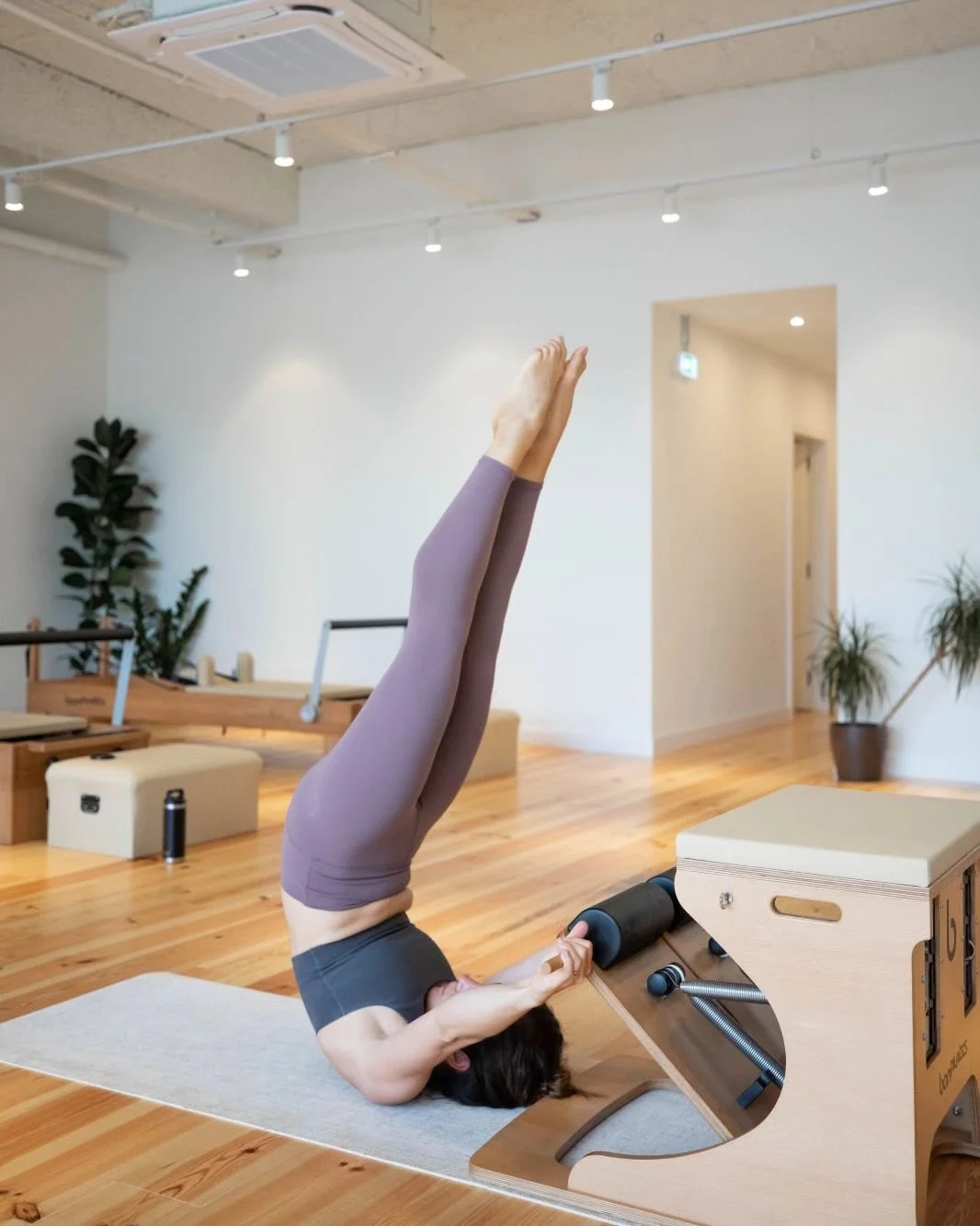 Sessão individual de Pilates na Chair no Plenum Studio, Lisboa