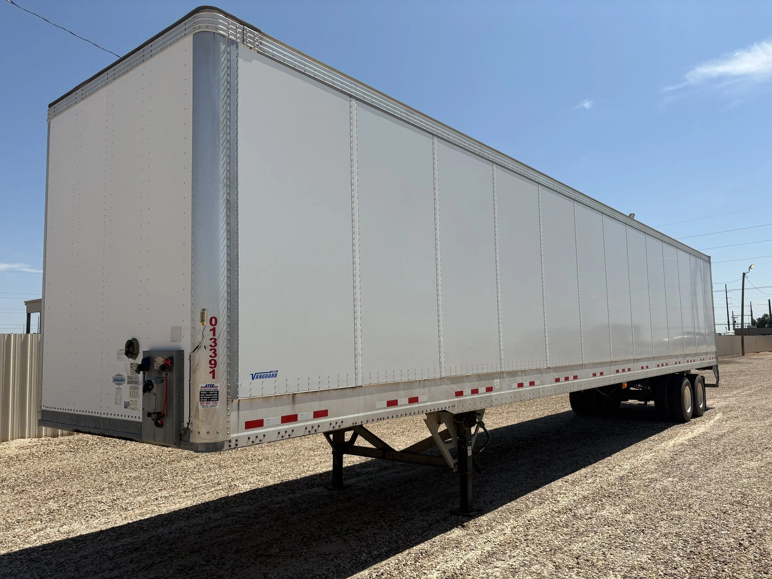 Dry van trailer rental in Boise ID from Peak Rents
