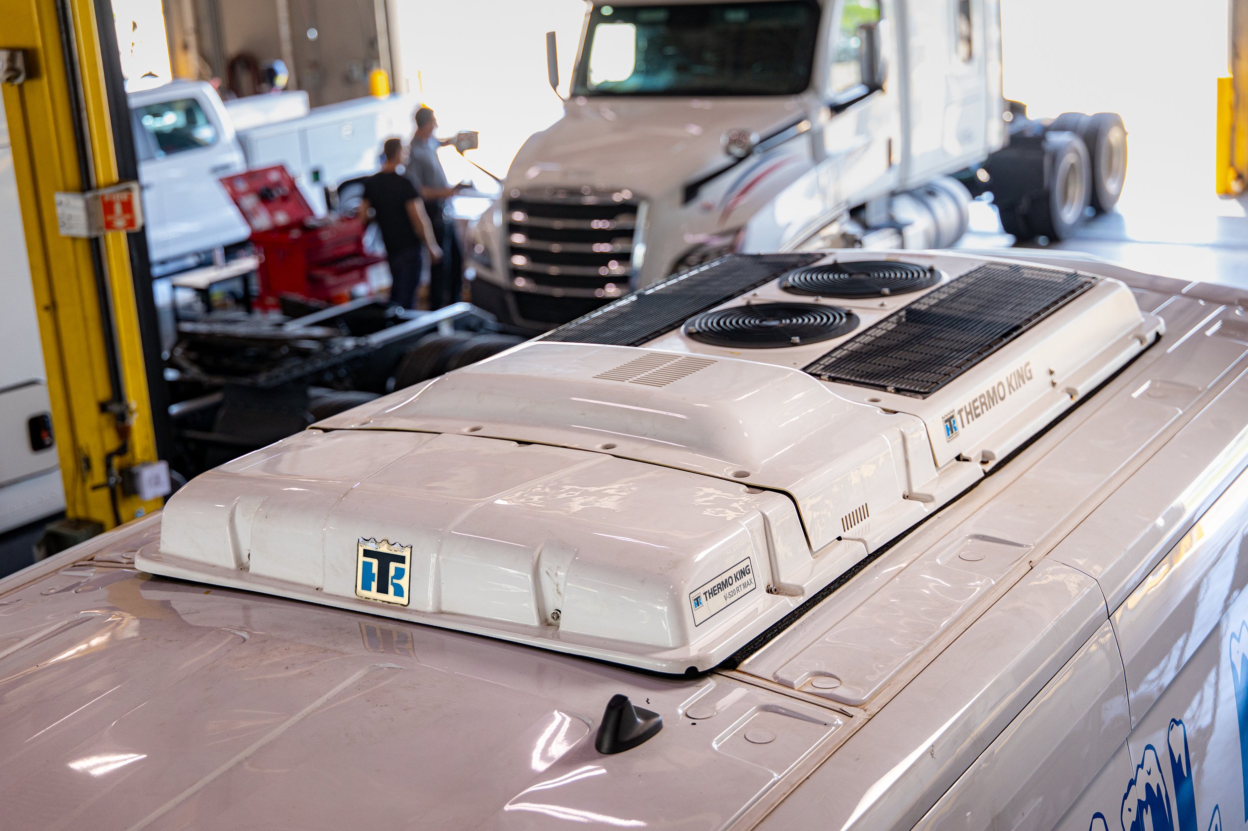 Thermo King V-520 refrigeration unit mounted on a refrigerated vehicle