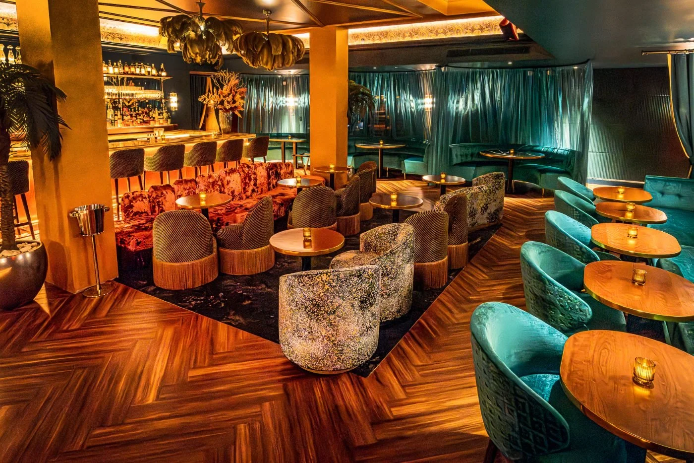 Cattail Lounge