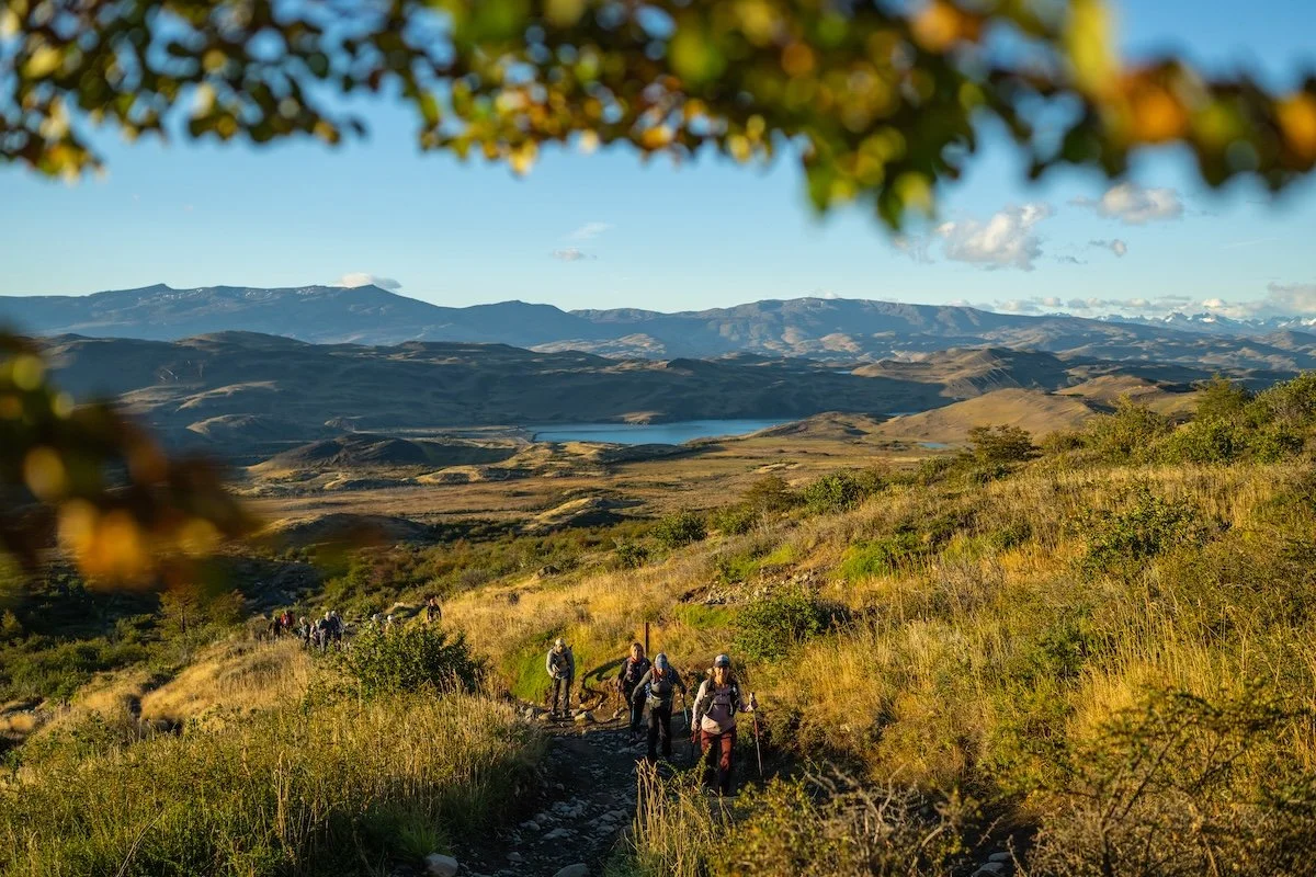 Autumn light on the trail above the lake