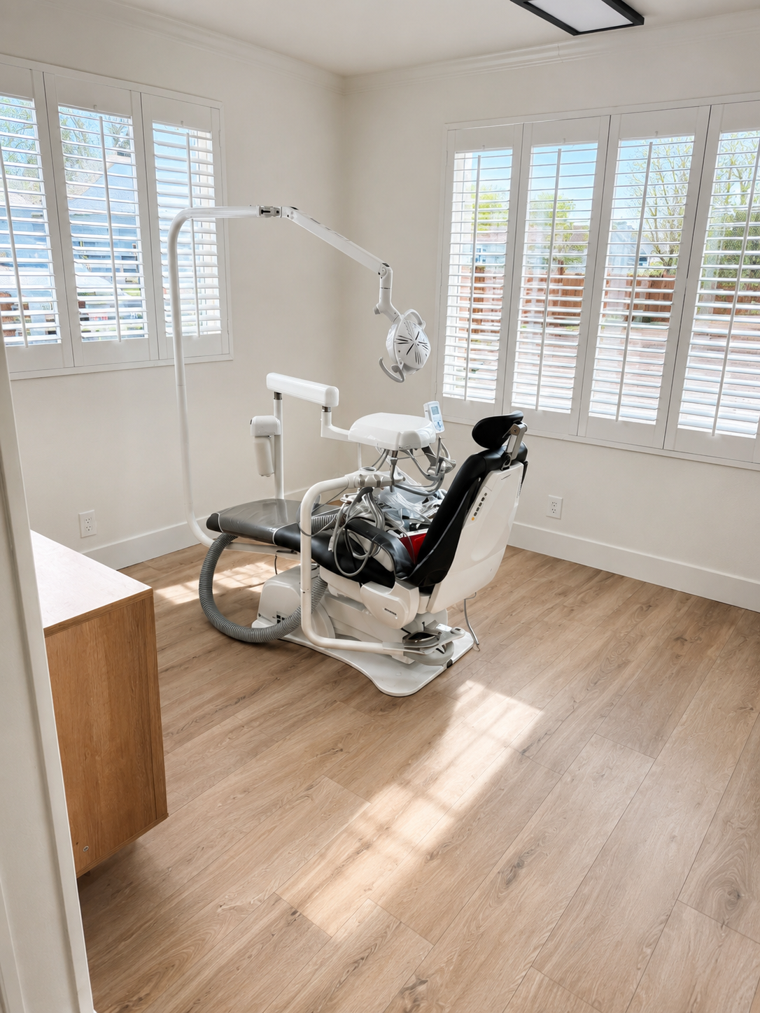 Dental assisting tools and training equipment