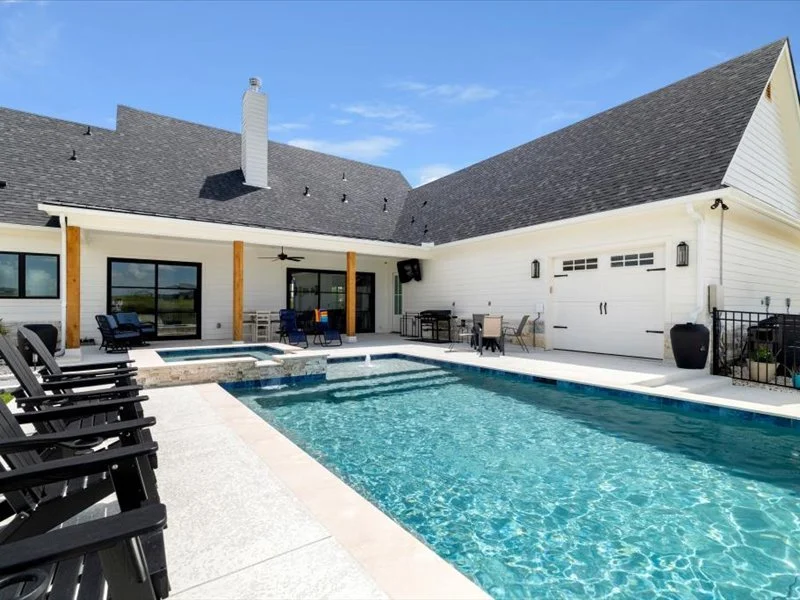 Pool and spa overview — custom gunite build in Salado TX