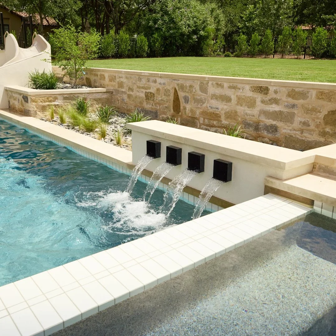 Four-scupper water wall on raised spa — Georgetown custom pool