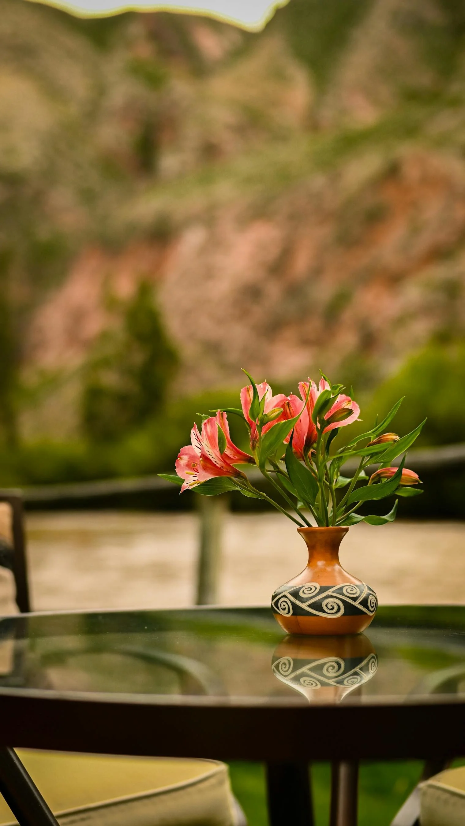 A quiet moment of self-care and peace, representing what healing through EMDR therapy can feel like.
