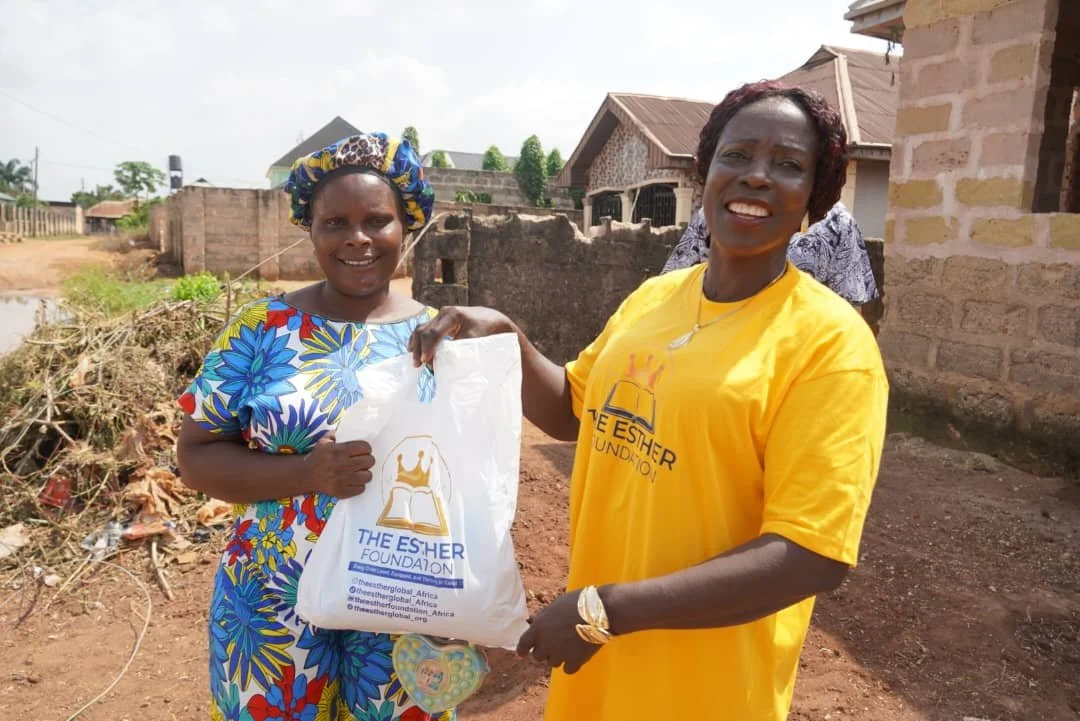 The Esther Foundation 2025 Christmas Community Outreach — photo 10 of 11