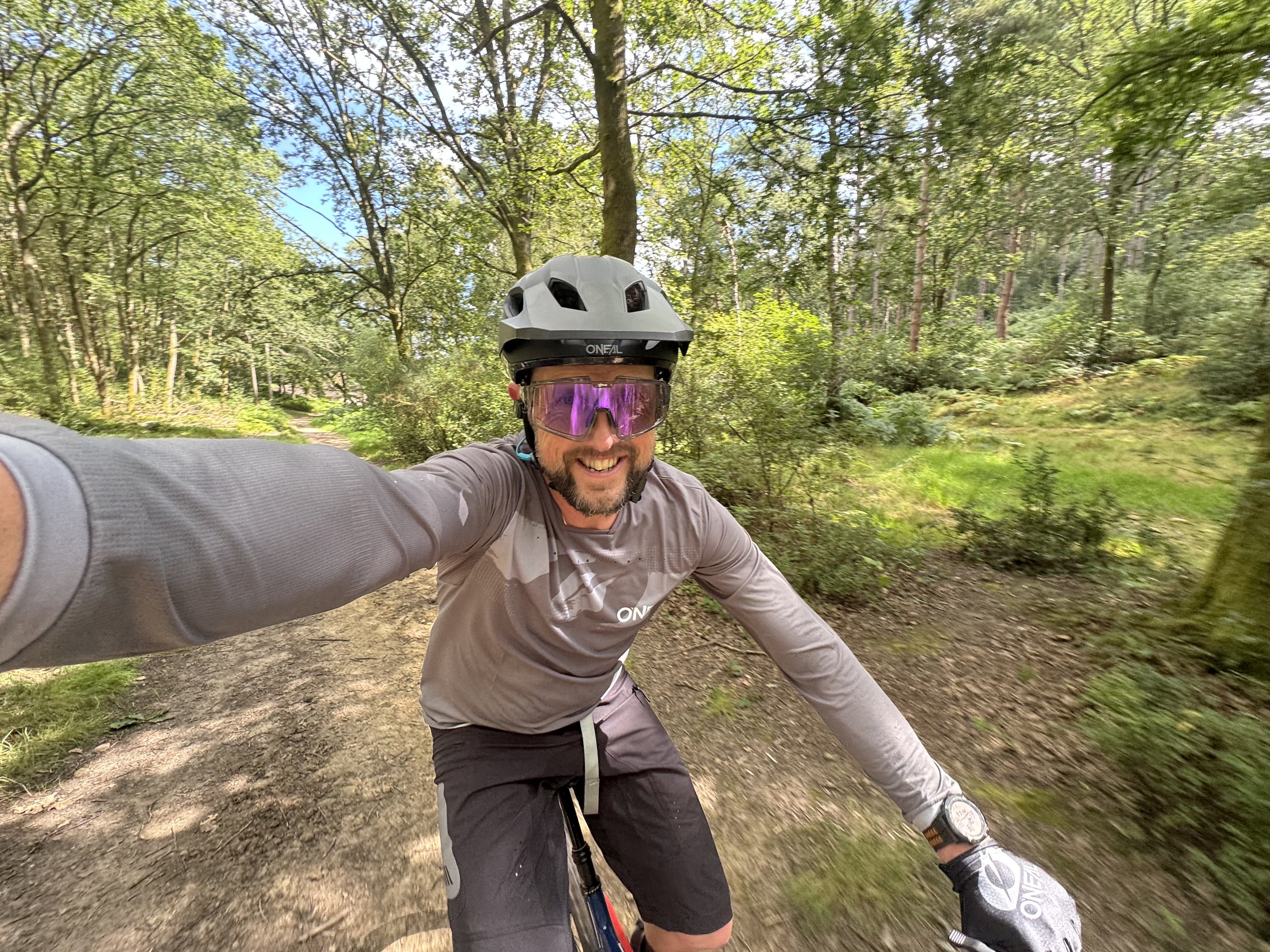 david bike selfie