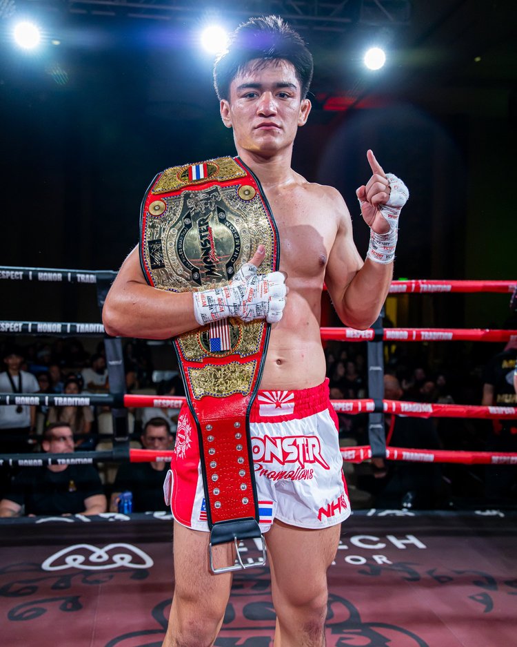 Amir Ilhomov, Welterweight Champion