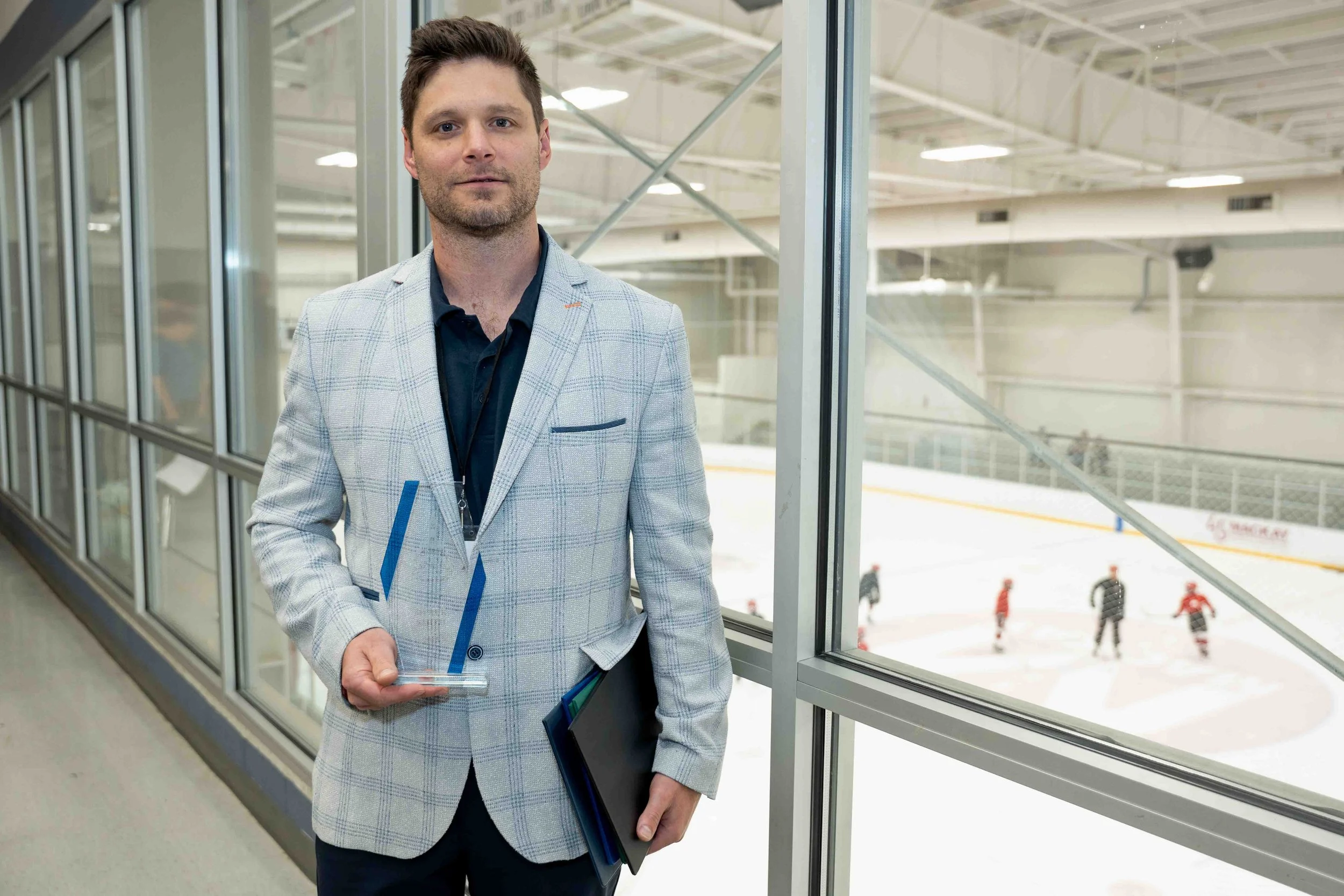 Derek Smith addresses attendees during the Belleville Sports Hall of Fame induction ceremony at the Quinte Sports and Wellness Centre. Photo by David LeClair.