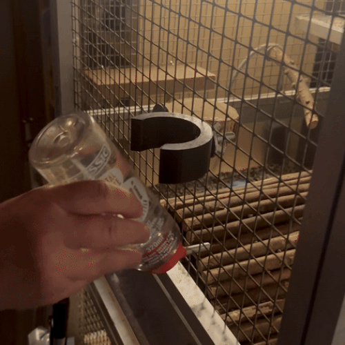 Drinkfleshouder voor knaagdieren