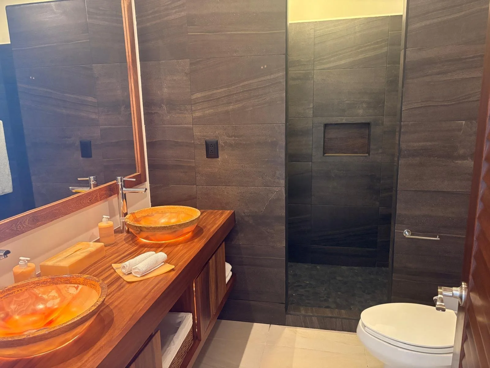 Unit 1442, Nautico building, Vivo Resorts: Bathroom 8