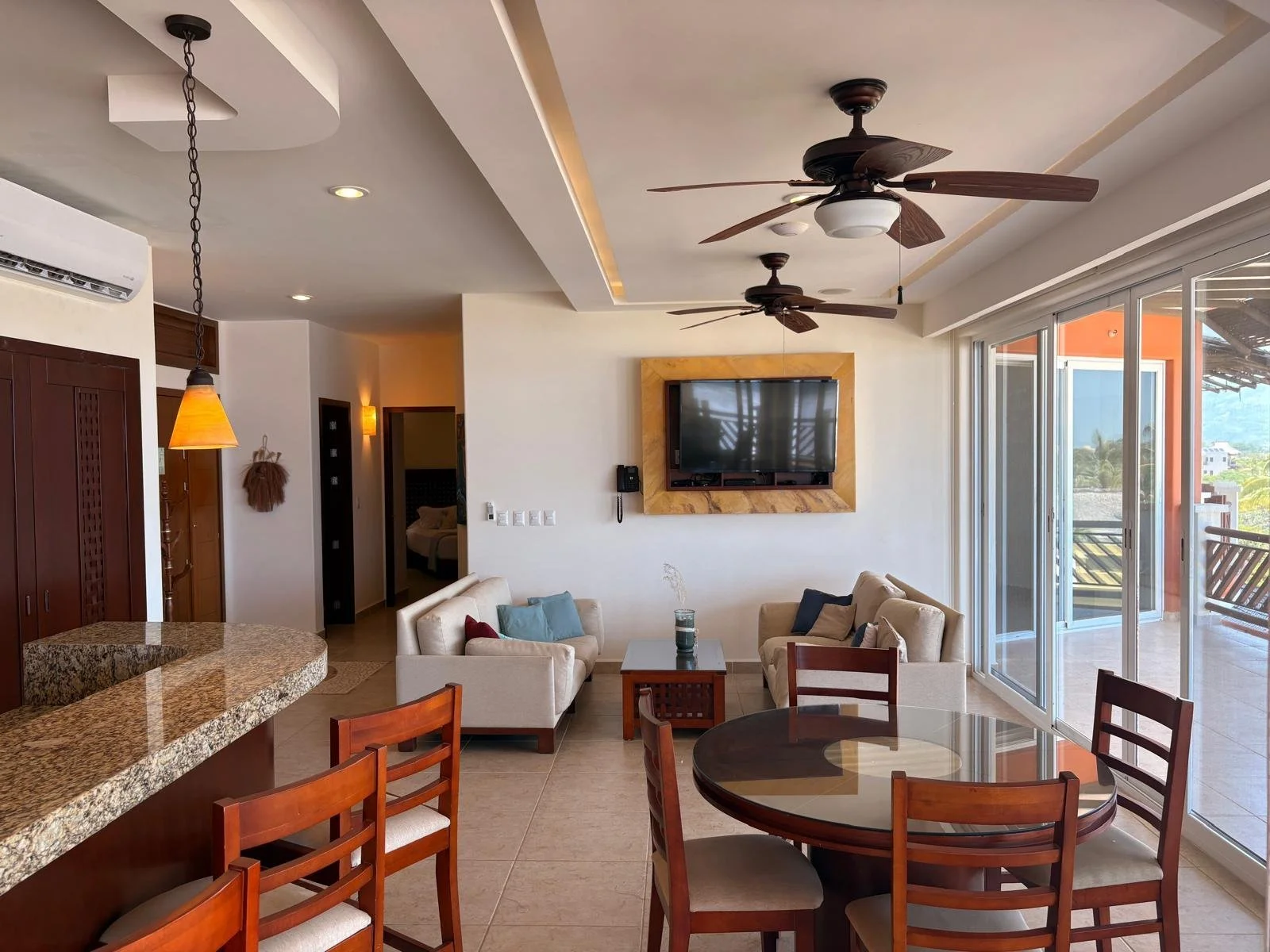 Unit 642 &amp; 652, Building F, Vivo Resorts: Living area 4