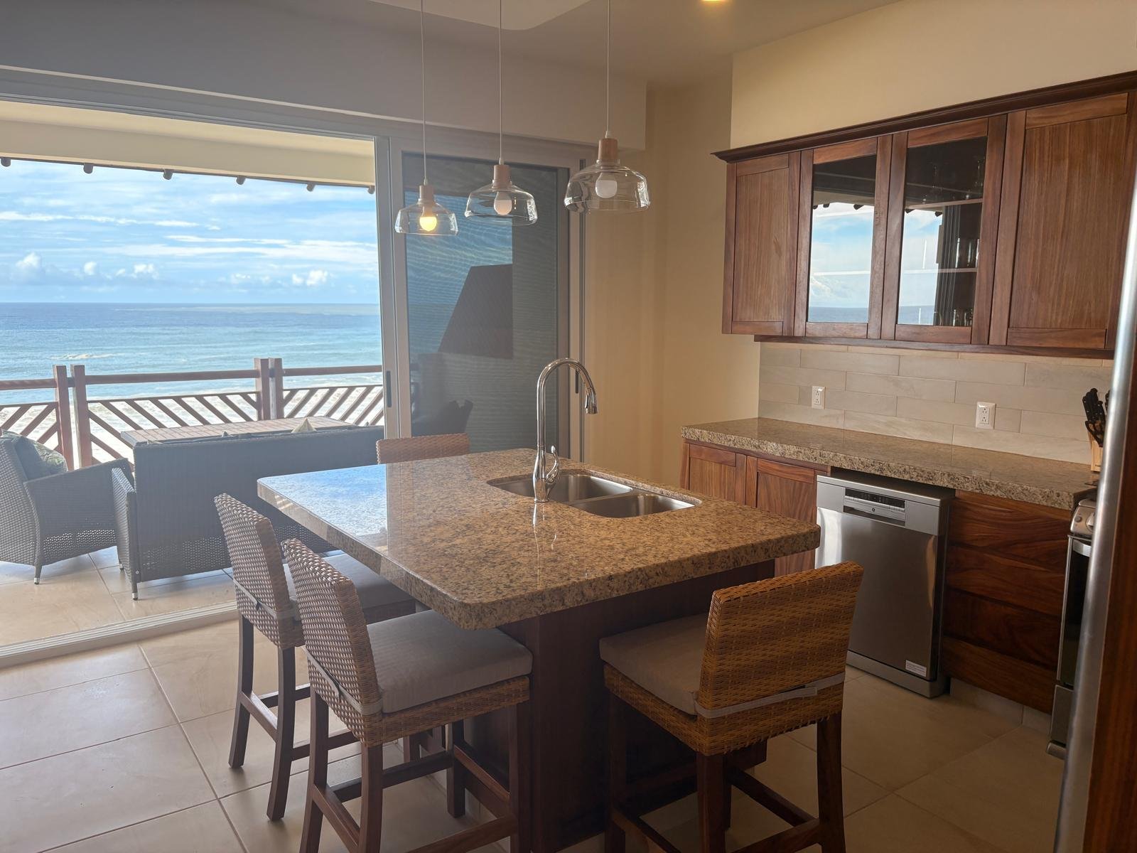 Unit 1442, Nautico building, Vivo Resorts: Kitchen 4