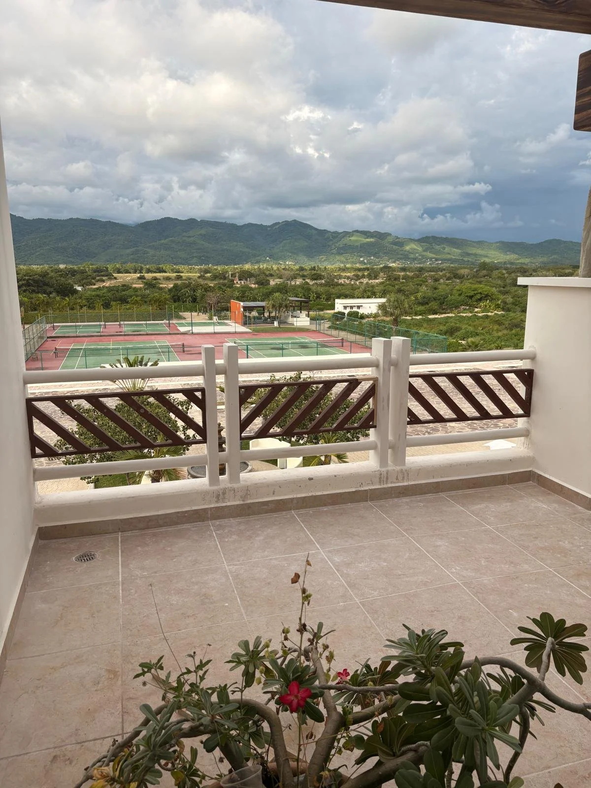 Unit 325, Vivo Resorts Clubhouse studio: View from the unit 2