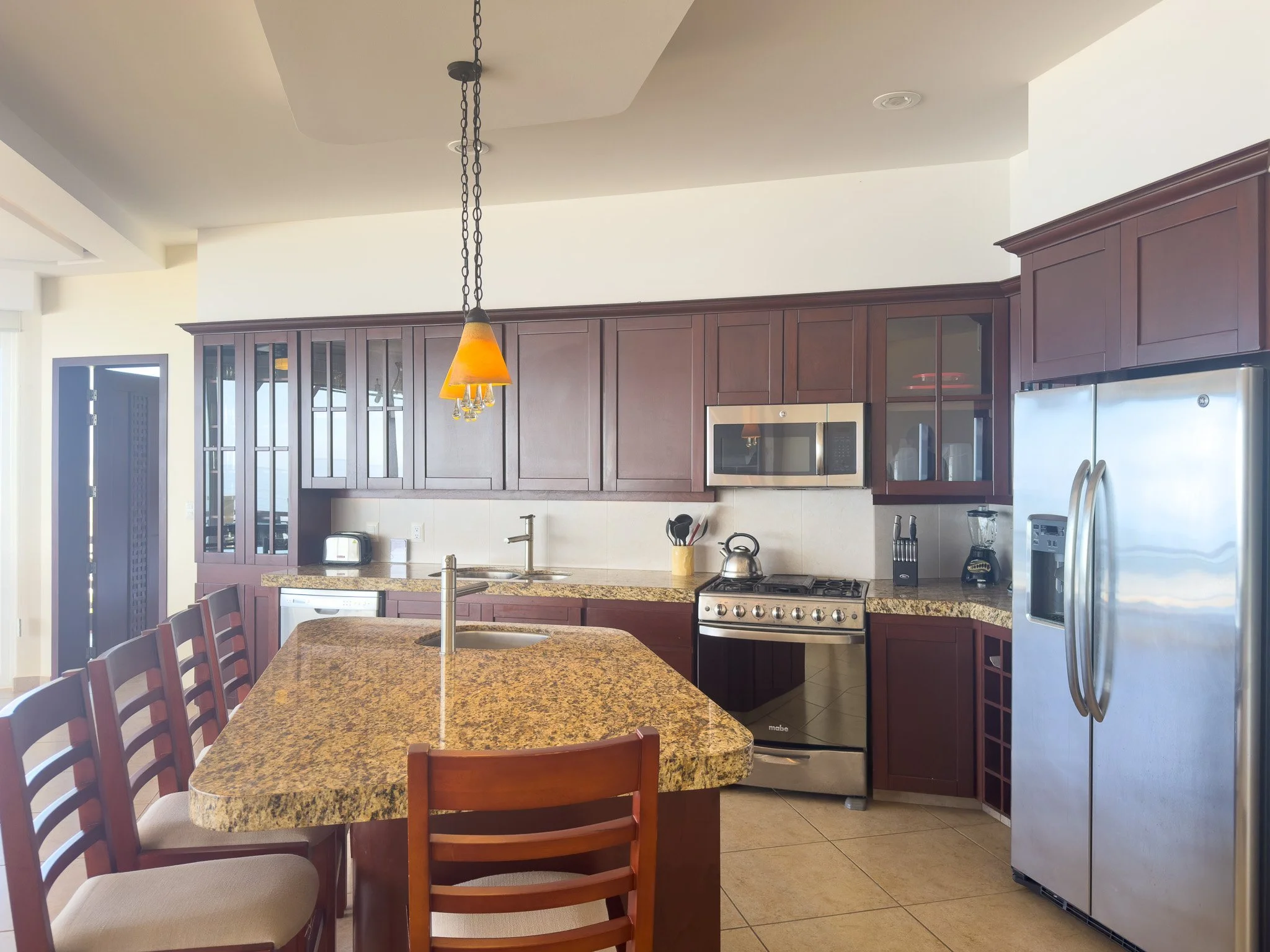 Unit 833, Building H, Vivo Resorts: Kitchen 5
