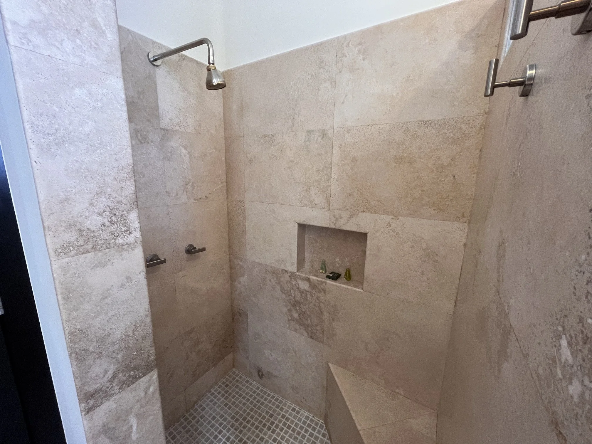 Unit 843, Building H, Vivo Resorts: Bathroom 11