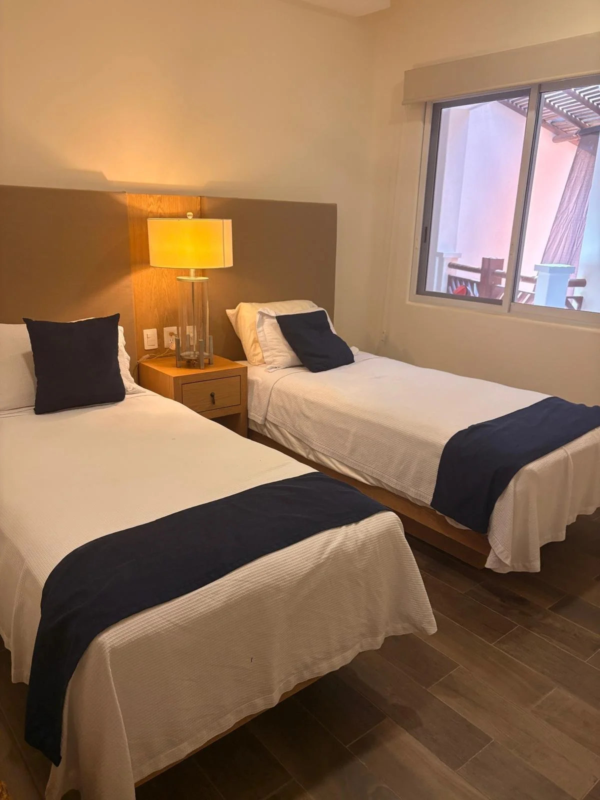 Unit 1252, Laguna, Vivo Resorts: Bedroom 9