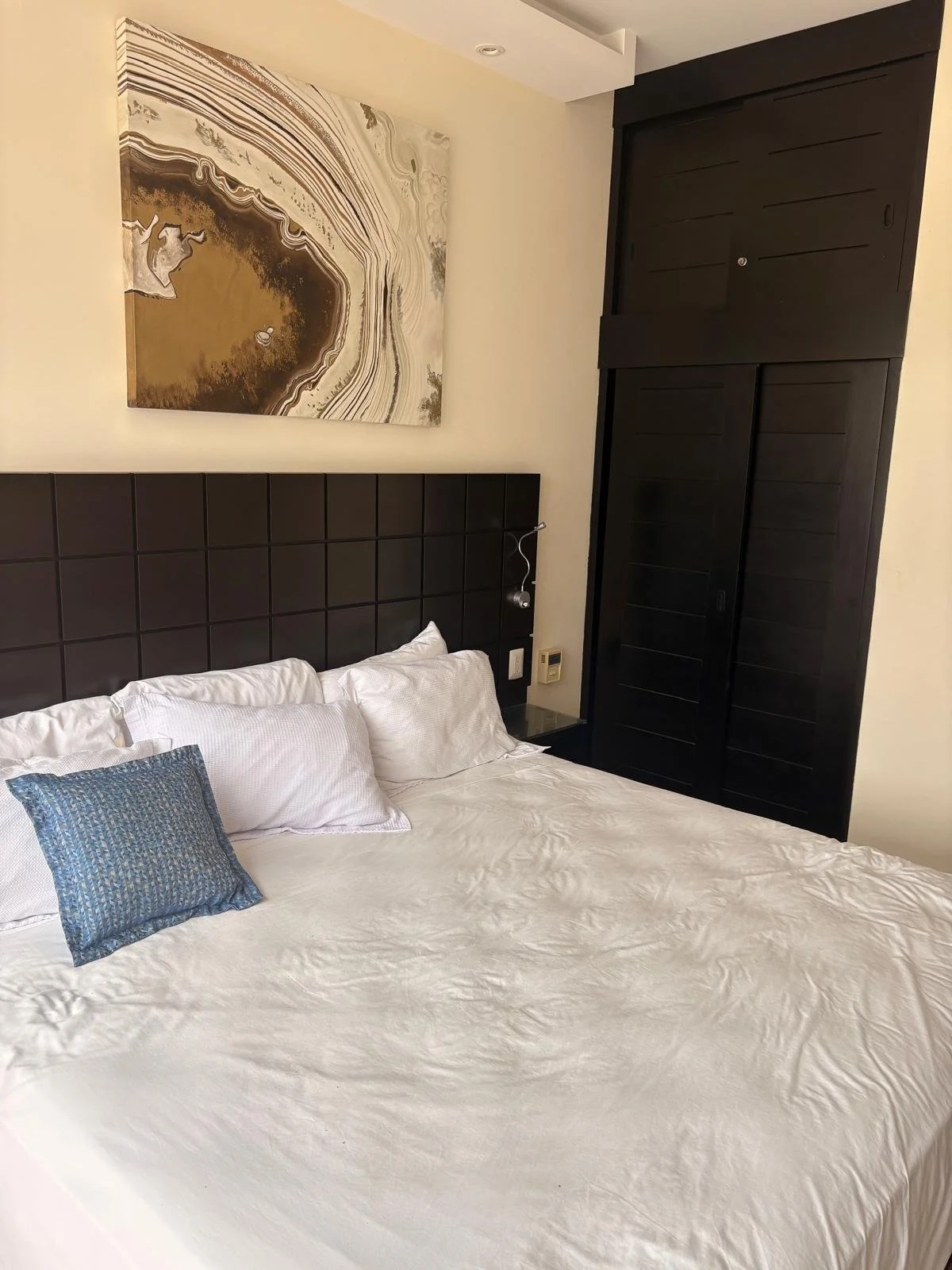 Unit 325, Vivo Resorts Clubhouse studio: Bedroom