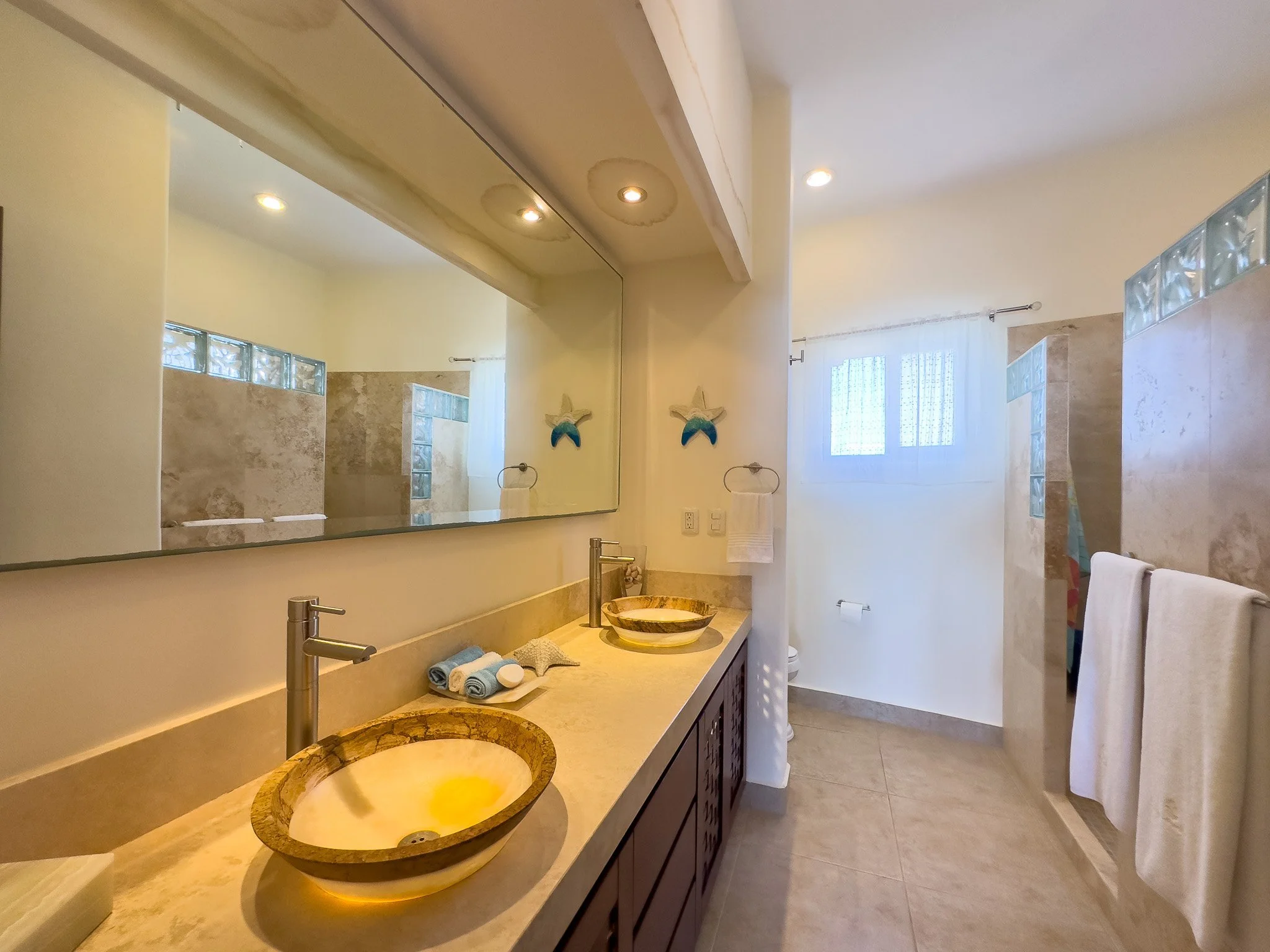 Unit 531, Building E, Vivo Resorts: Bathroom 10
