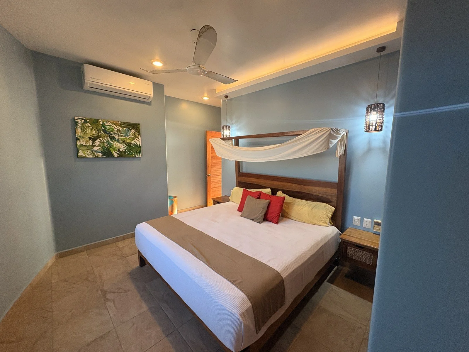 Unit 851, Building H, Vivo Resorts: Bedroom 6