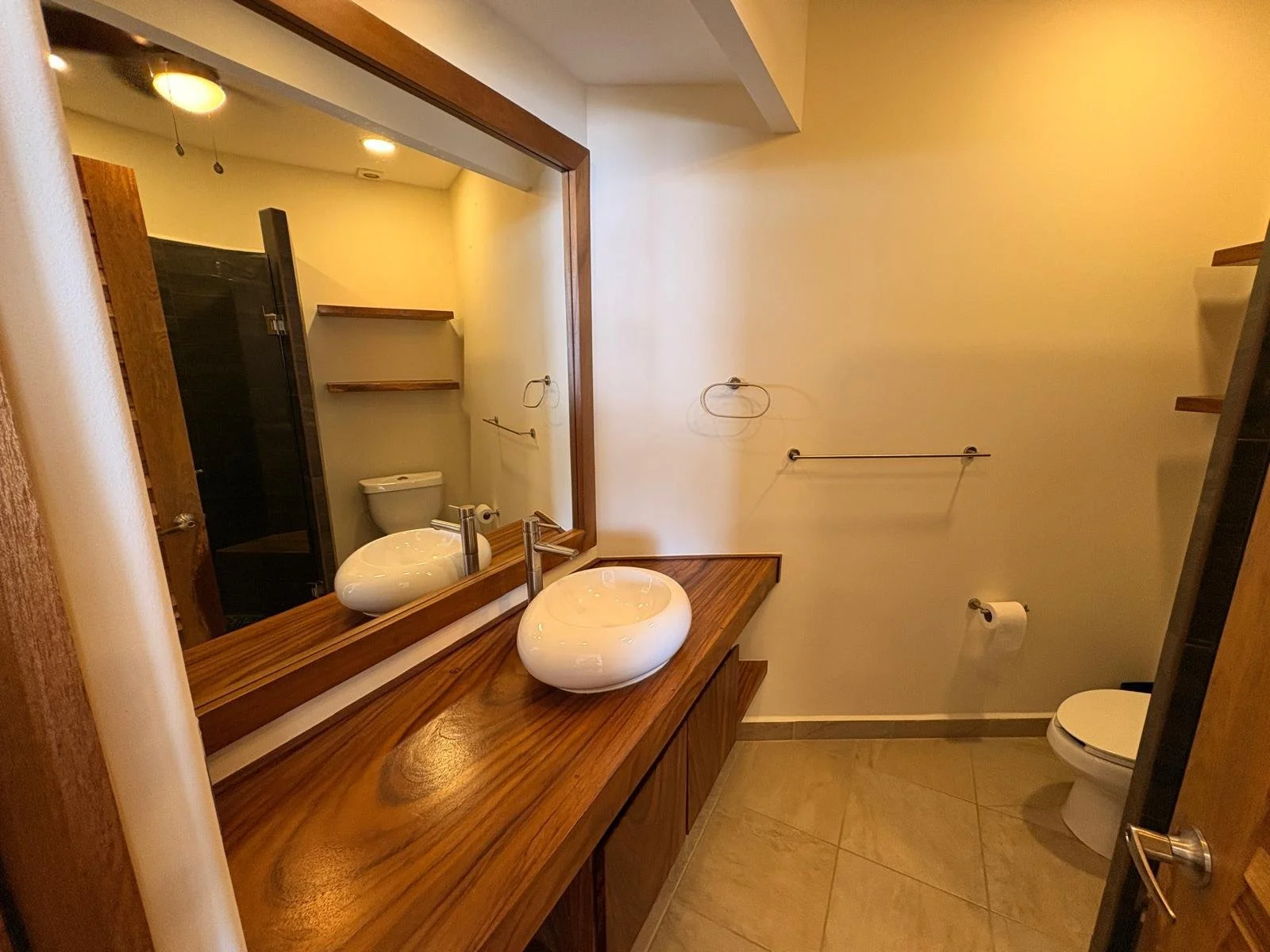 Unit 1223, Laguna building, Vivo Resorts: Bathroom 8