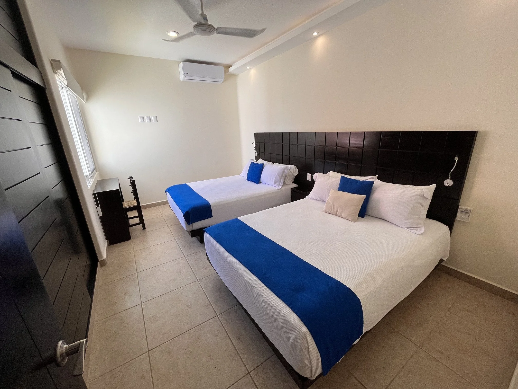 Unit 843, Building H, Vivo Resorts: Bedroom 9