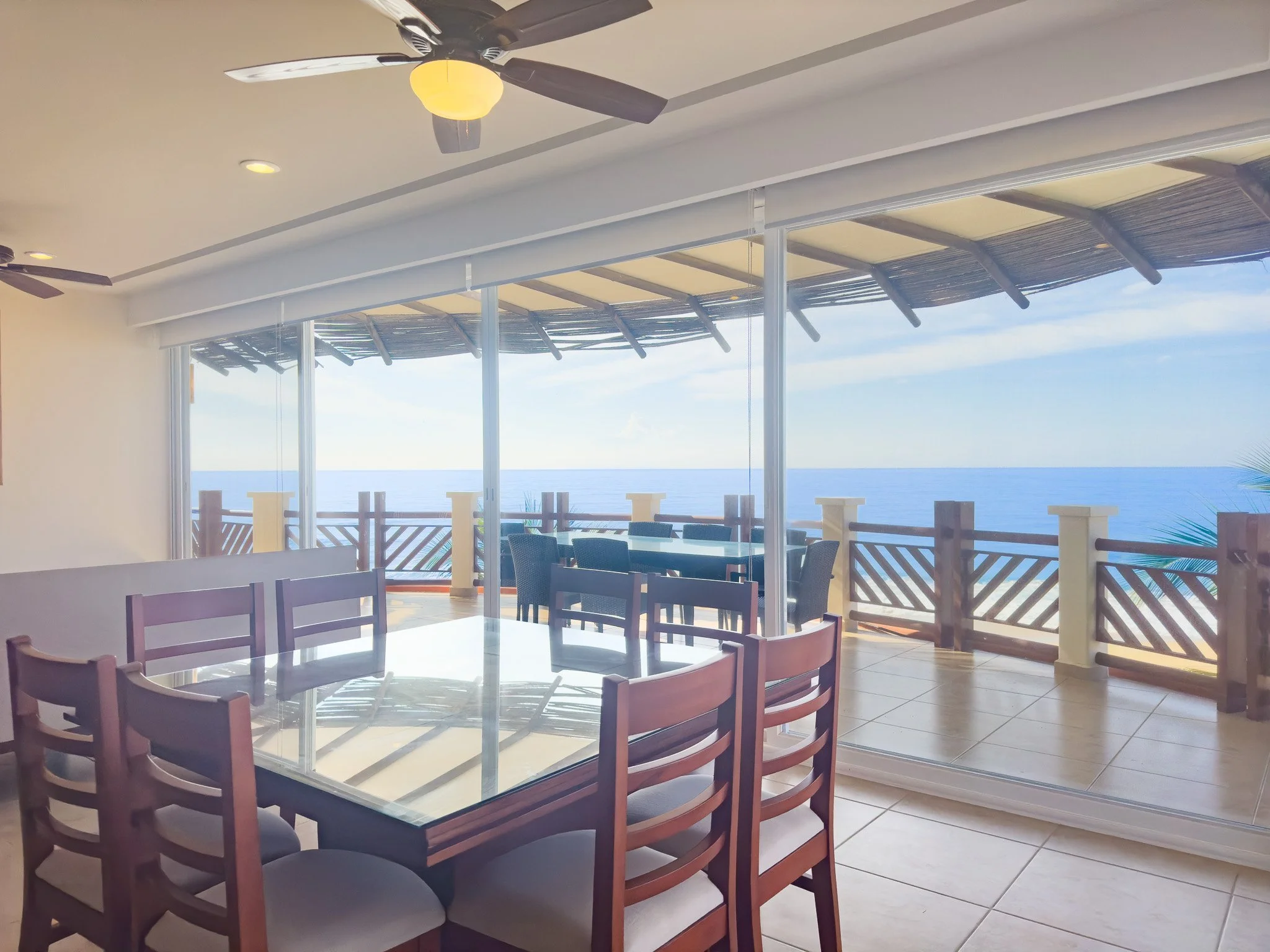 Unit 833, Building H, Vivo Resorts: Living area 4