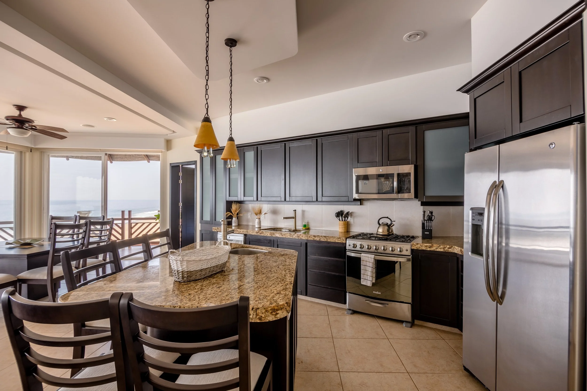 Unit 843, Building H, Vivo Resorts: Kitchen 5