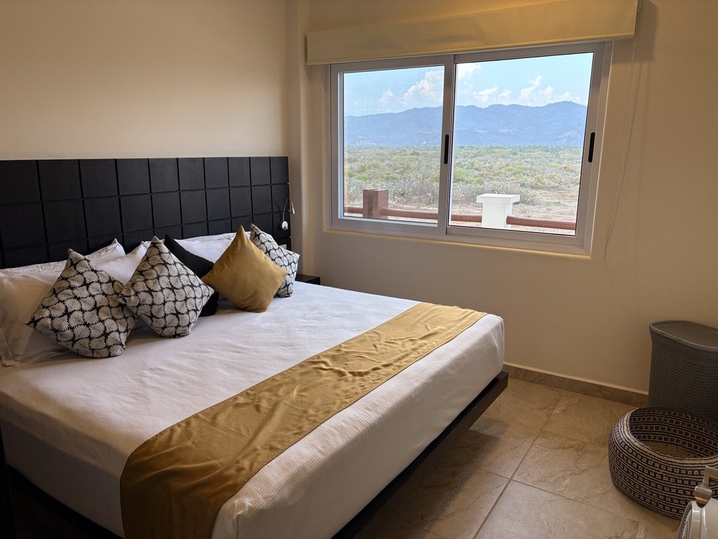 Unit 1423, Nautico building, Vivo Resorts: Bedroom 1
