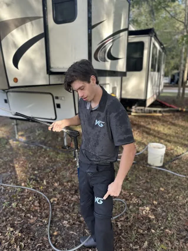 RV and camper wash