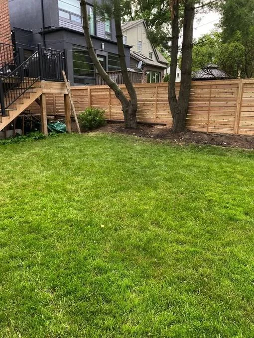 Custom horizontal privacy fence installation in Toronto