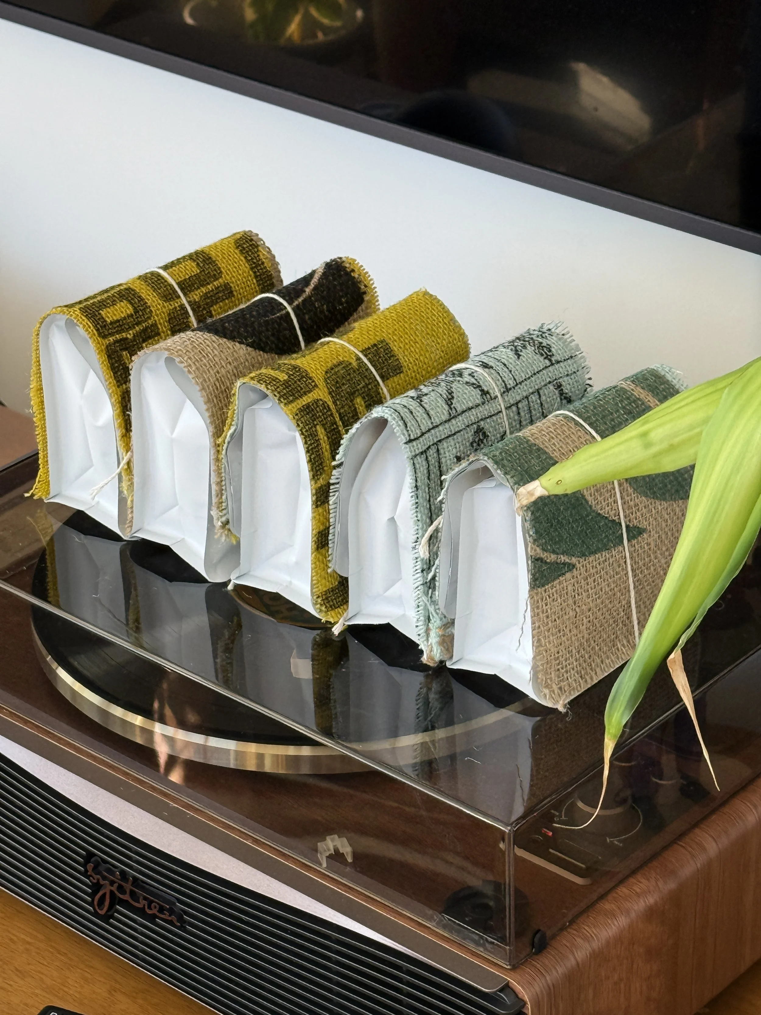 Drop 009 detail photo