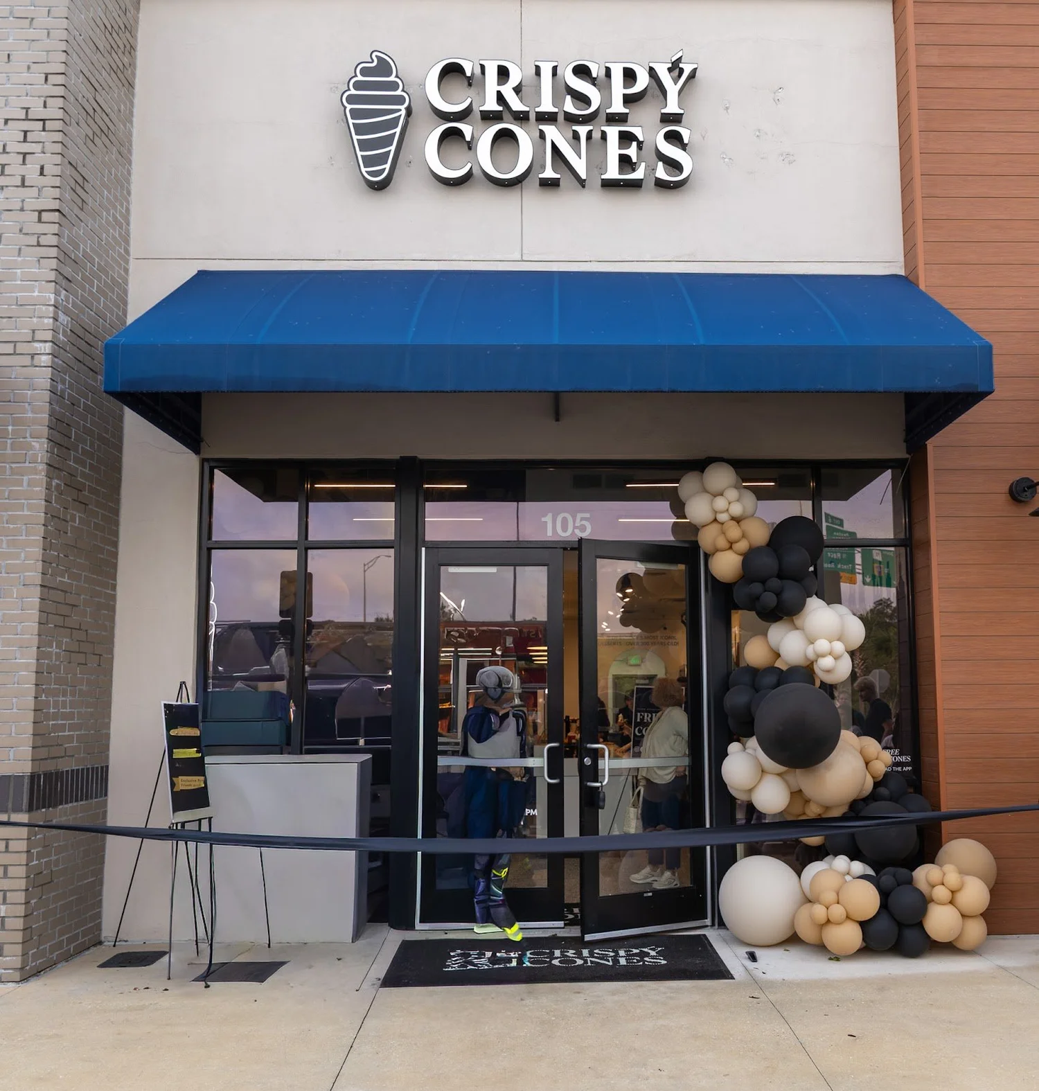 Crispy Cones storefront at Durbin Park near Jacksonville, Florida