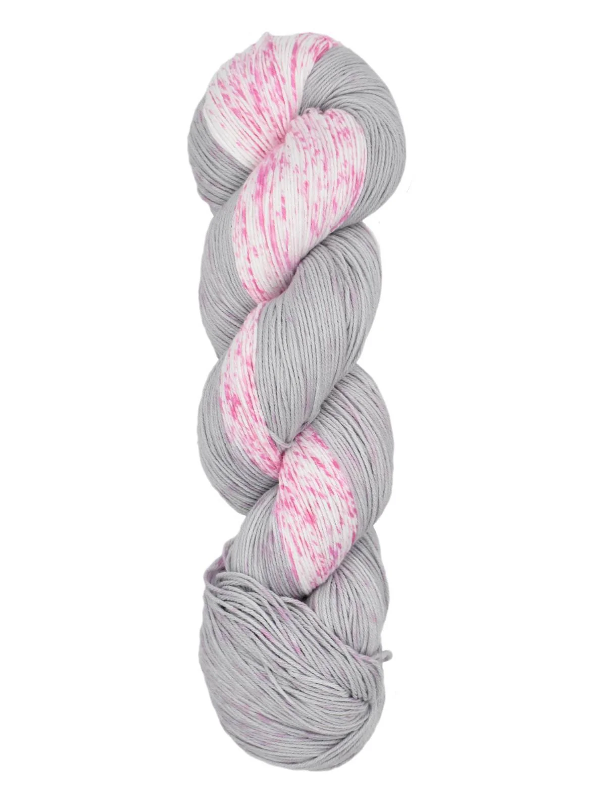 Araucania Huasco Coton yarn in gray, white, and pink speckled colorway
