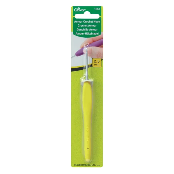 Clover Amour crochet hook with yellow ergonomic handle, size 2.5 mm, available at AriYARN near Chicago