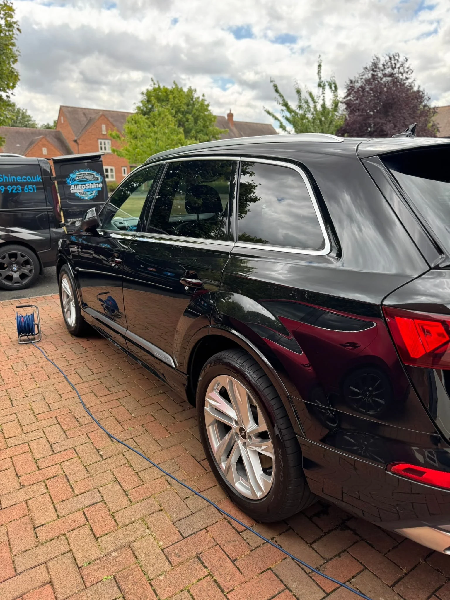 Essential Full Detail