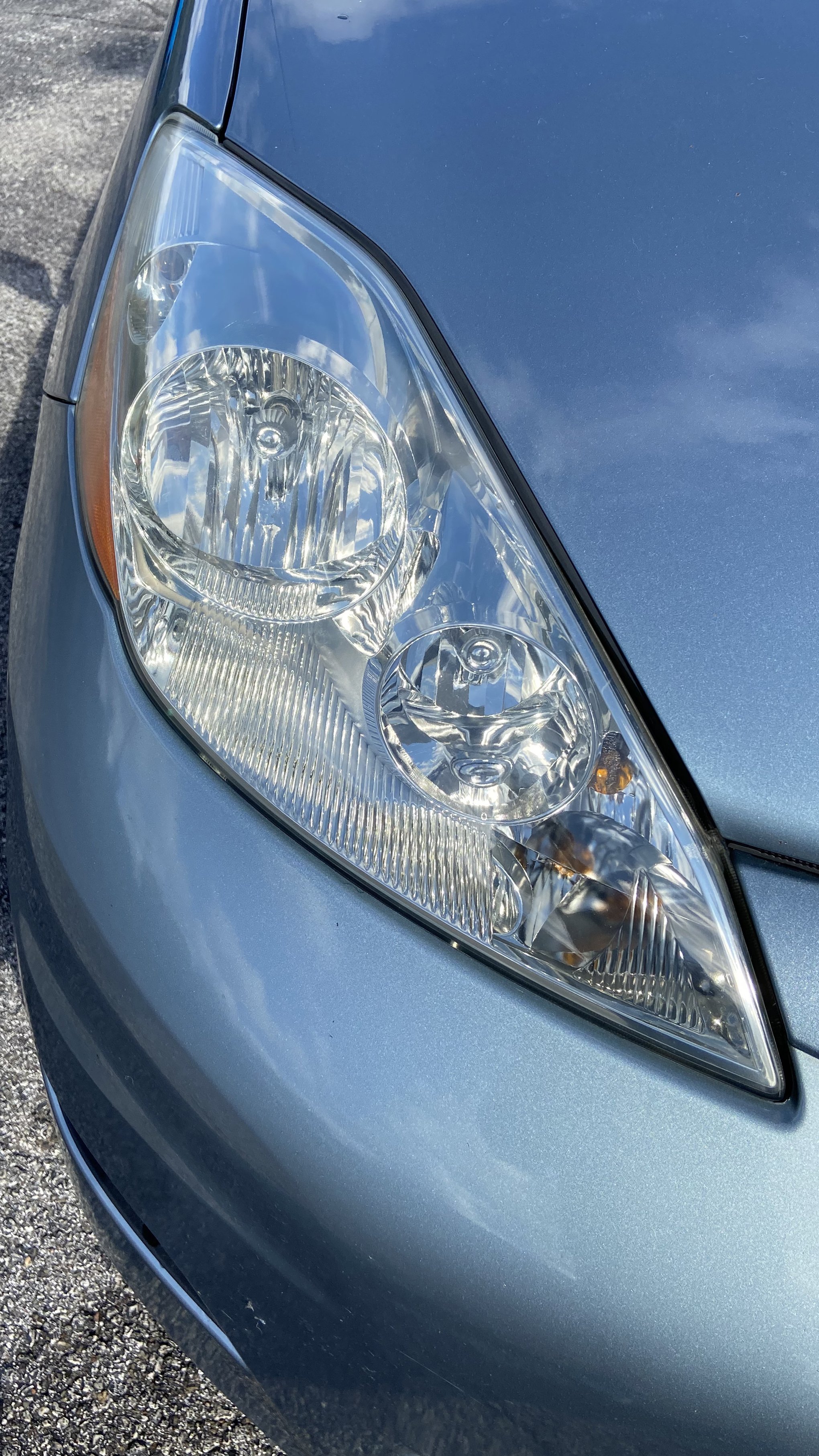 After: Headlight restored to clear