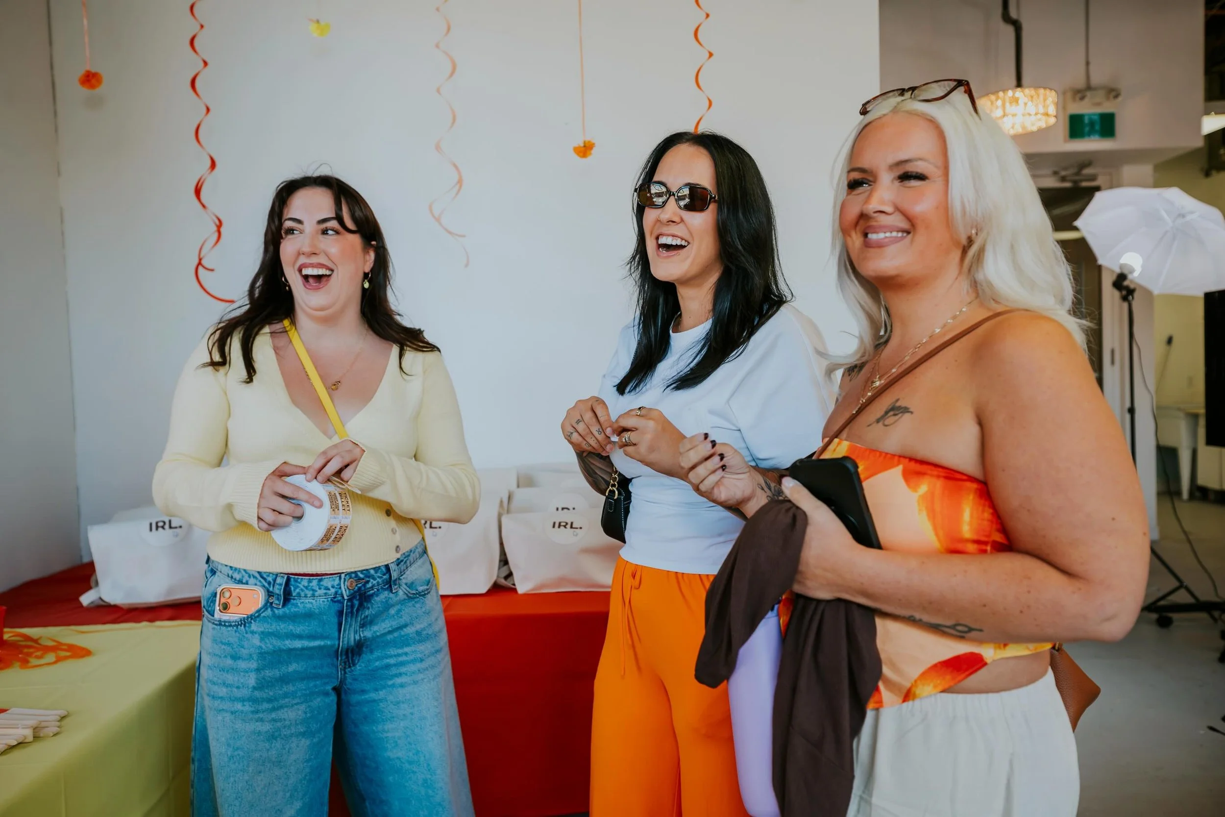 Hot Girls Paint event photo 1