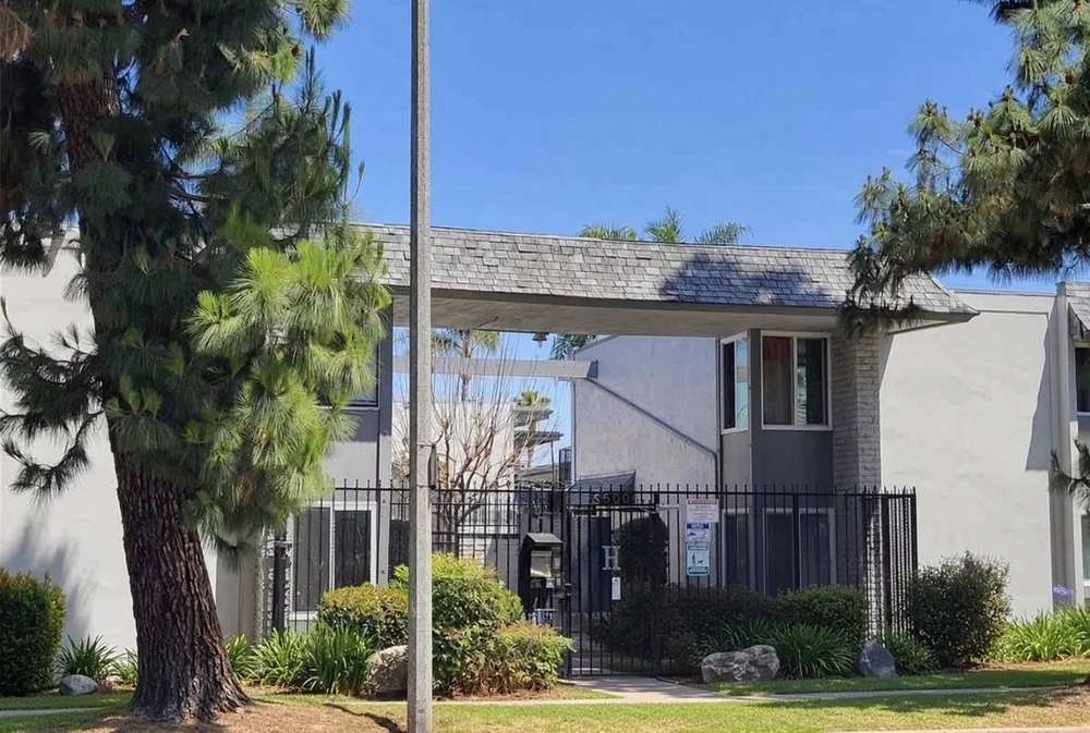 5500 Ackerfield Ave #104, Long Beach, CA