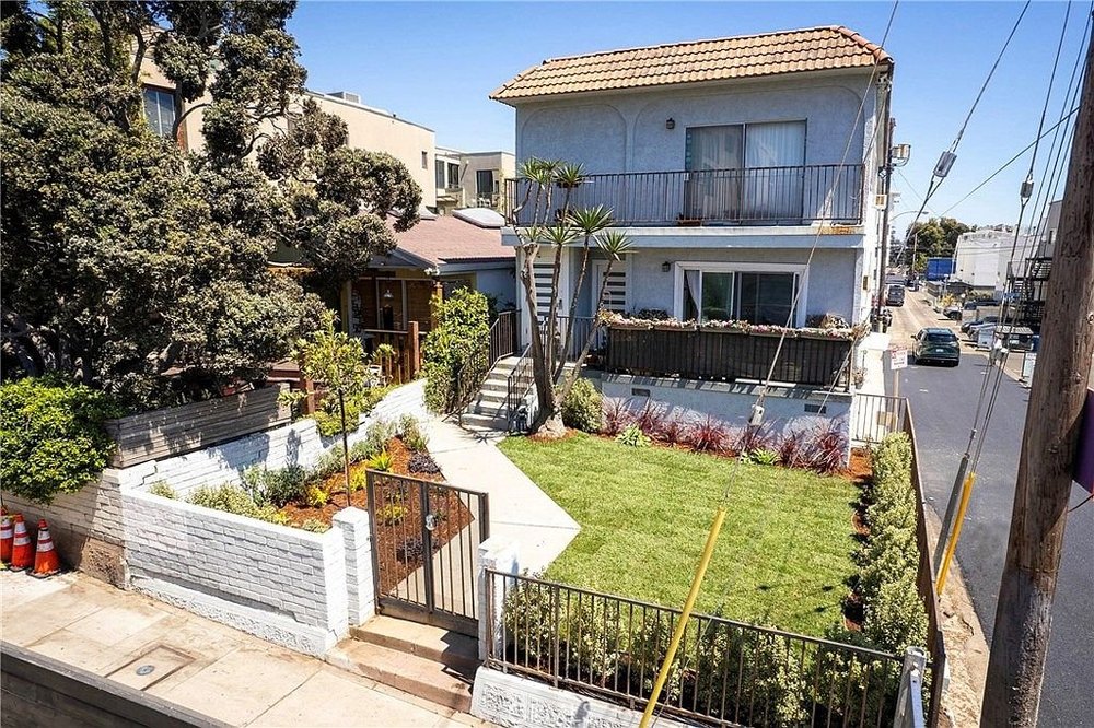 18 Sunset Ave, Venice, CA