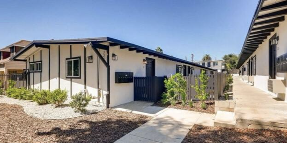 3333–3339 Drew St, Los Angeles, CA
