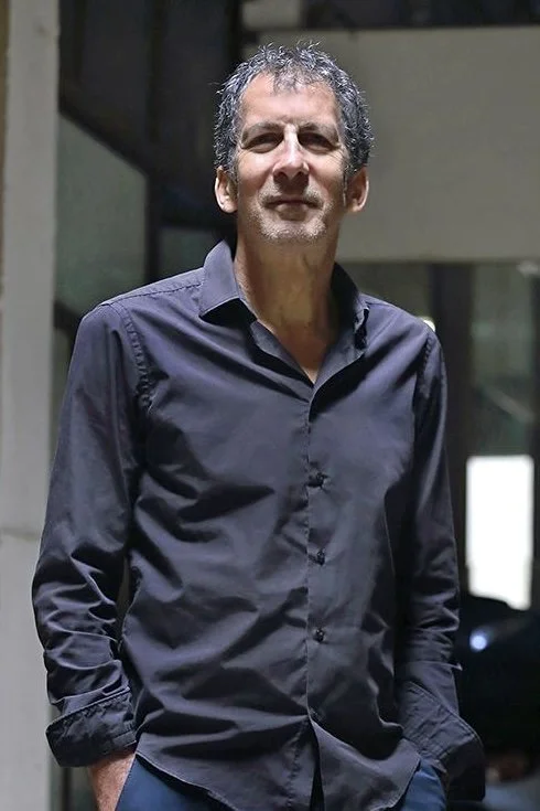 Dr. Jonathan Leighton