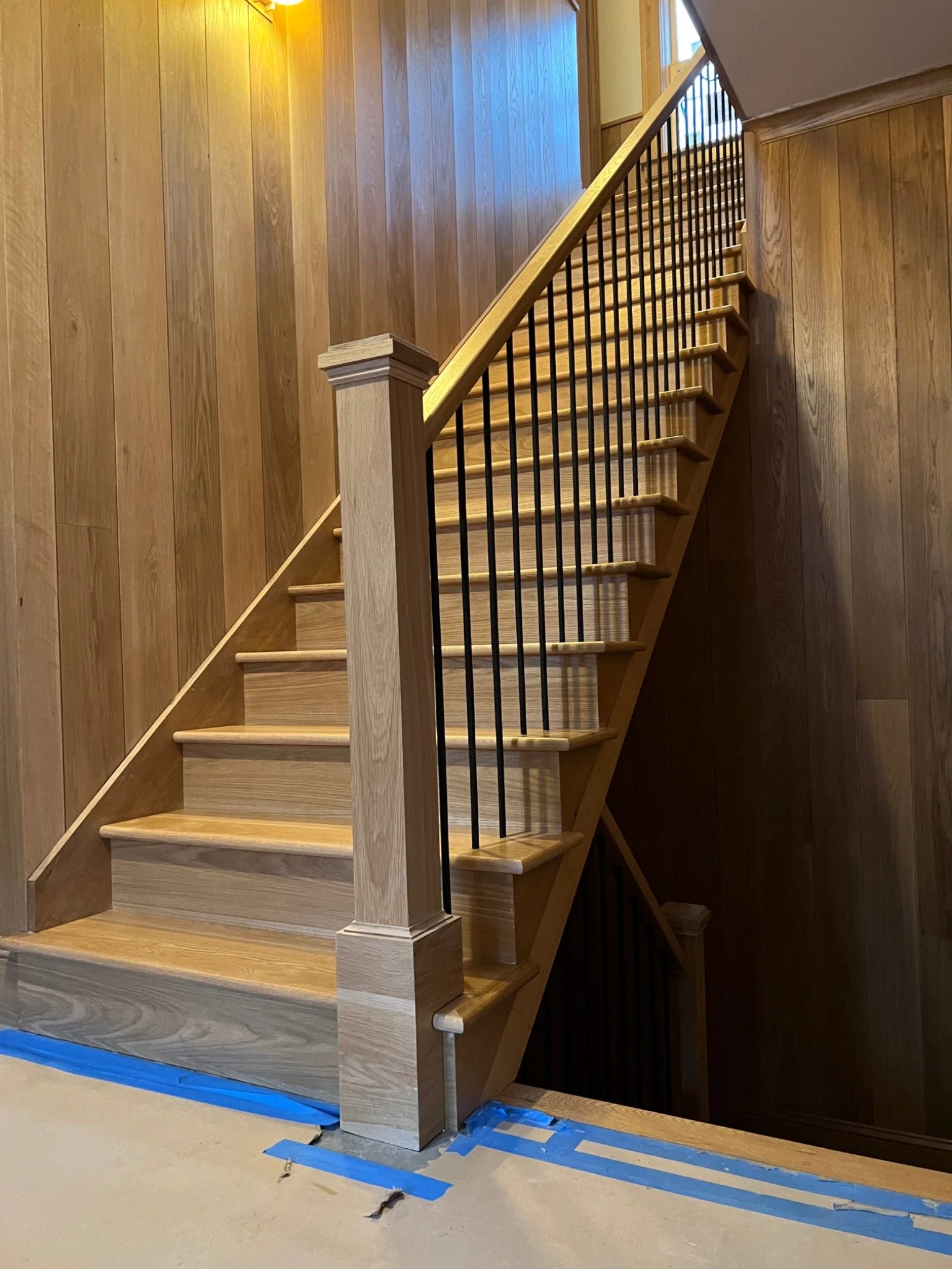 Treads, newel & balusters